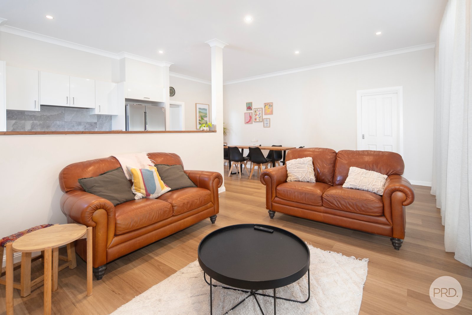 406 Sherrard Street BLACK HILL 8