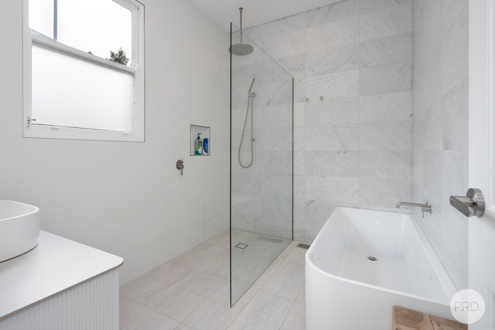 406 Sherrard Street BLACK HILL 11