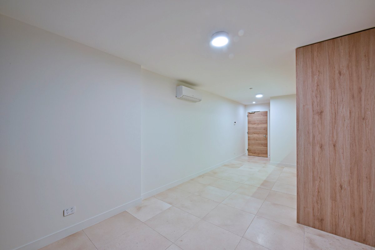 Gallery: 406/12 Queens Road