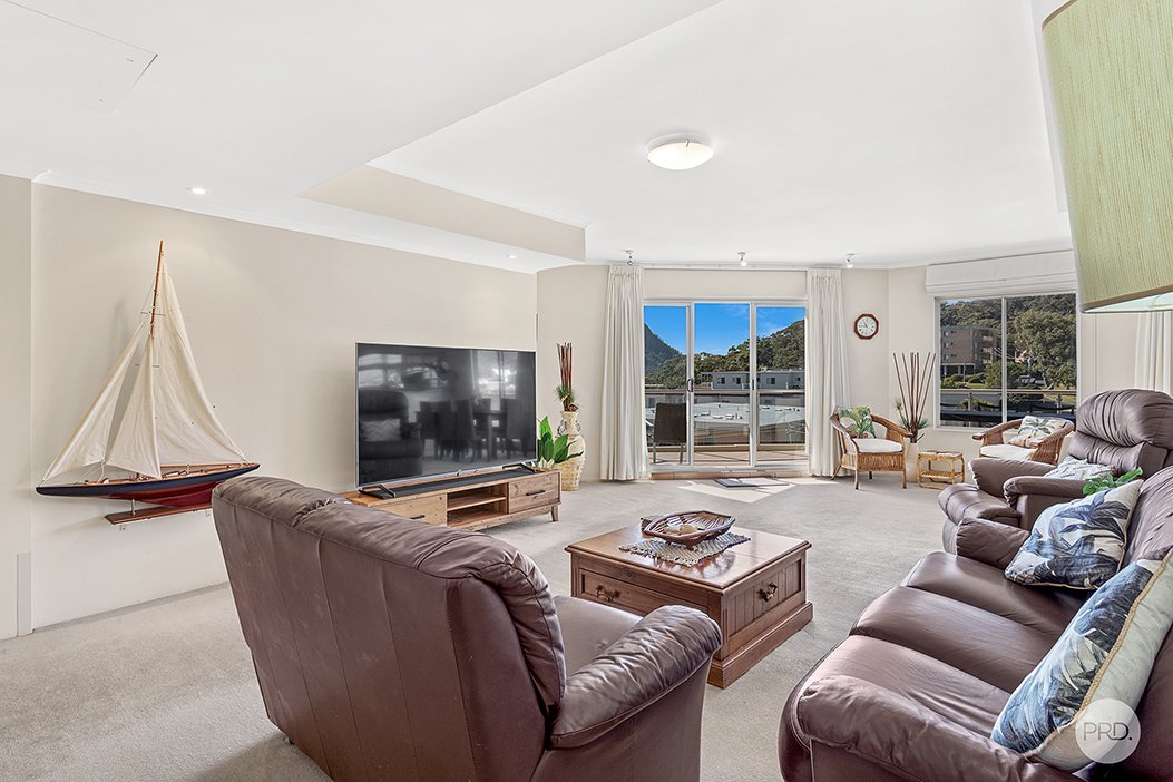 406/2 Messines Street SHOAL BAY 3