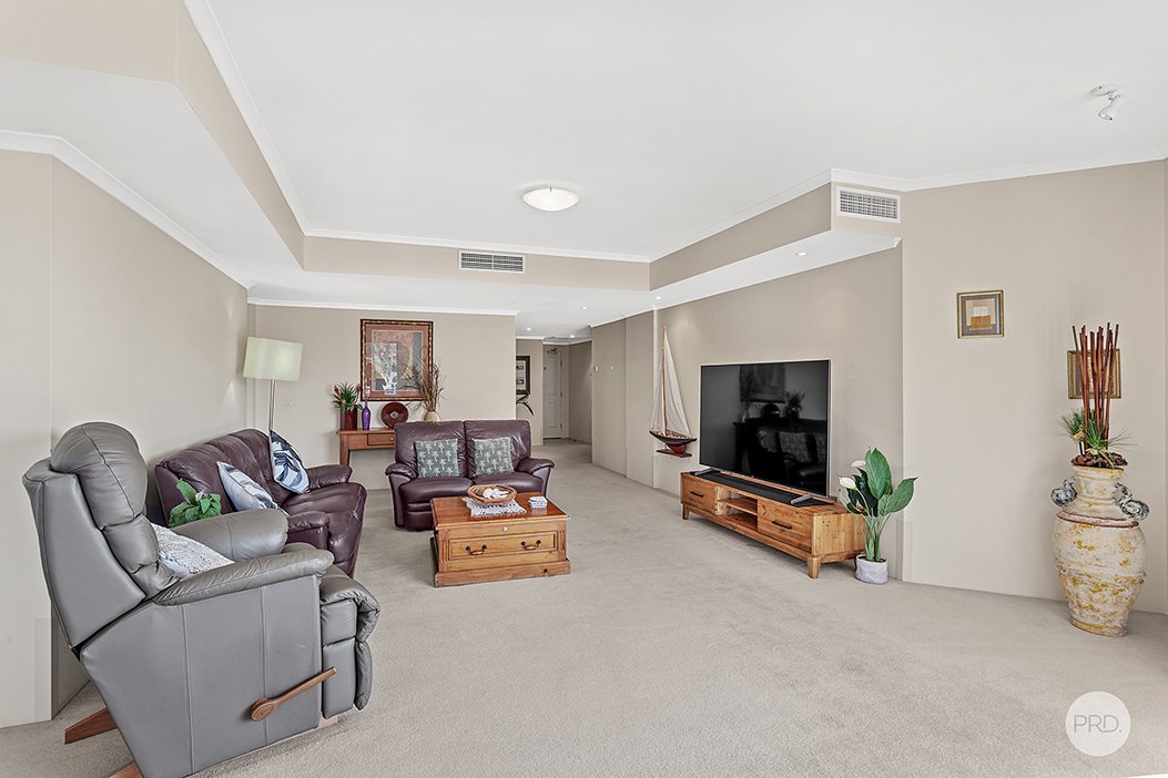 406/2 Messines Street SHOAL BAY 9