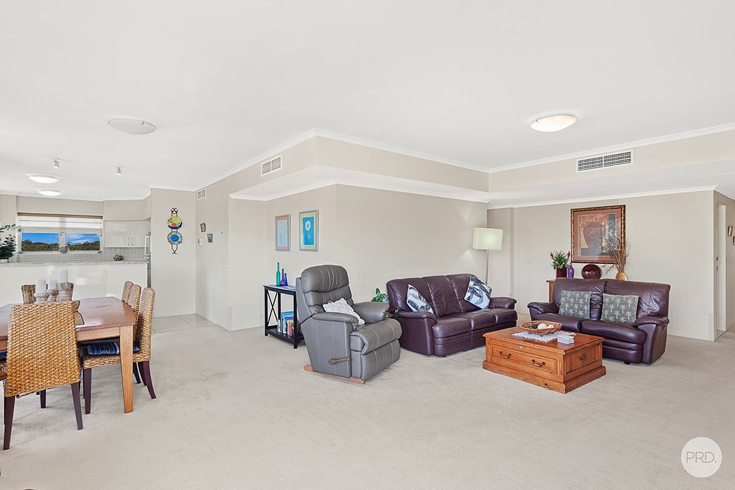 406/2 Messines Street SHOAL BAY 14