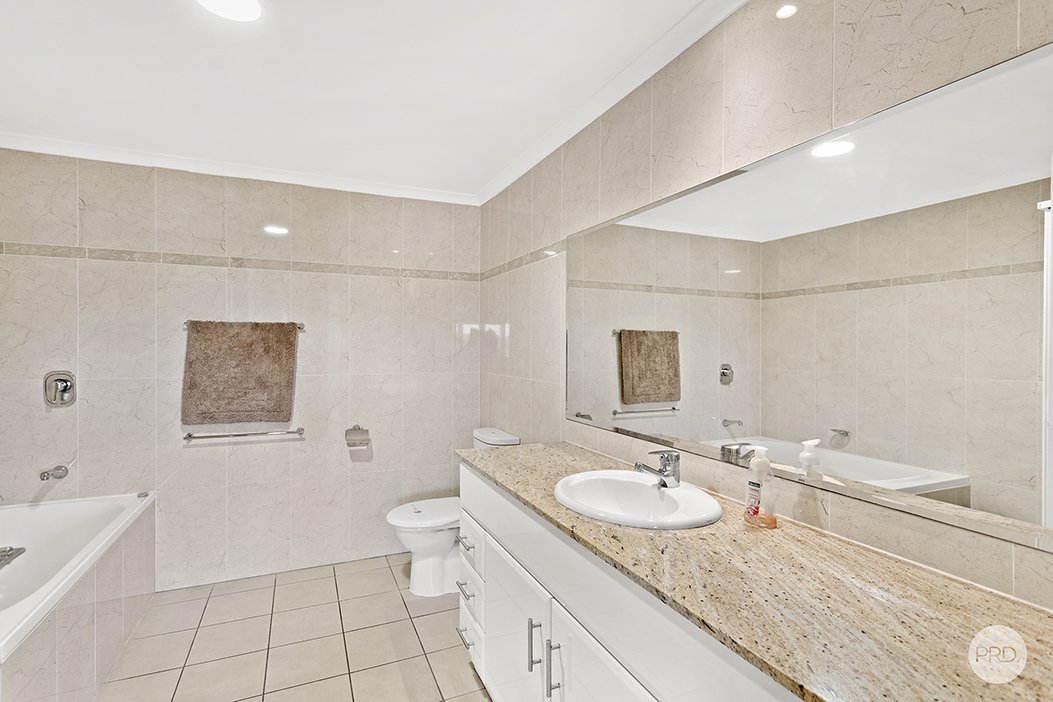 406/2 Messines Street SHOAL BAY 17