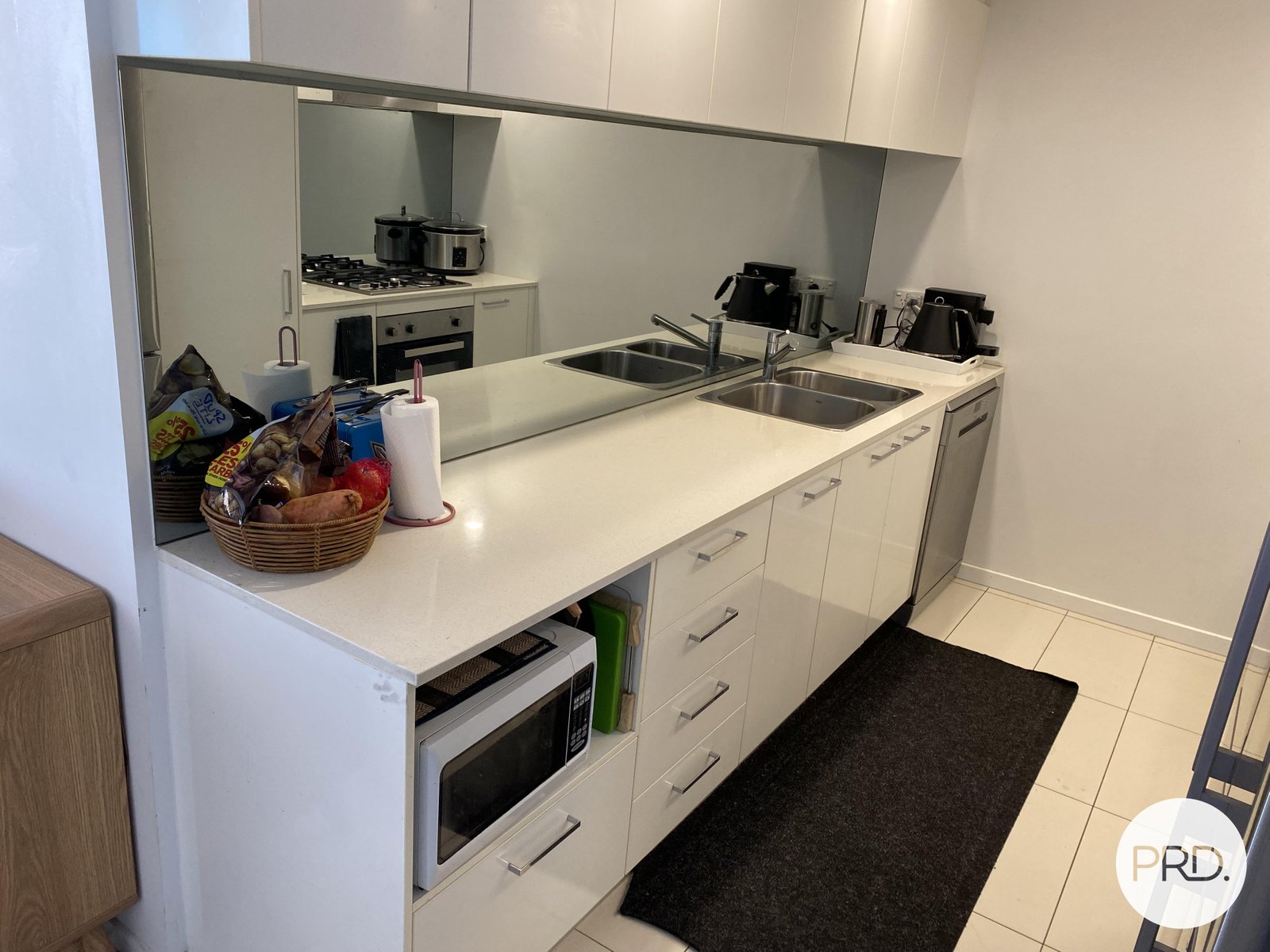 406/3 Compass Drive BIGGERA WATERS 8