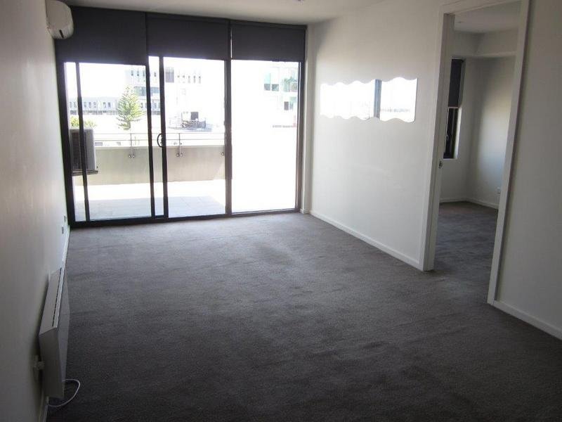 Gallery: 406C/166 Rouse Street