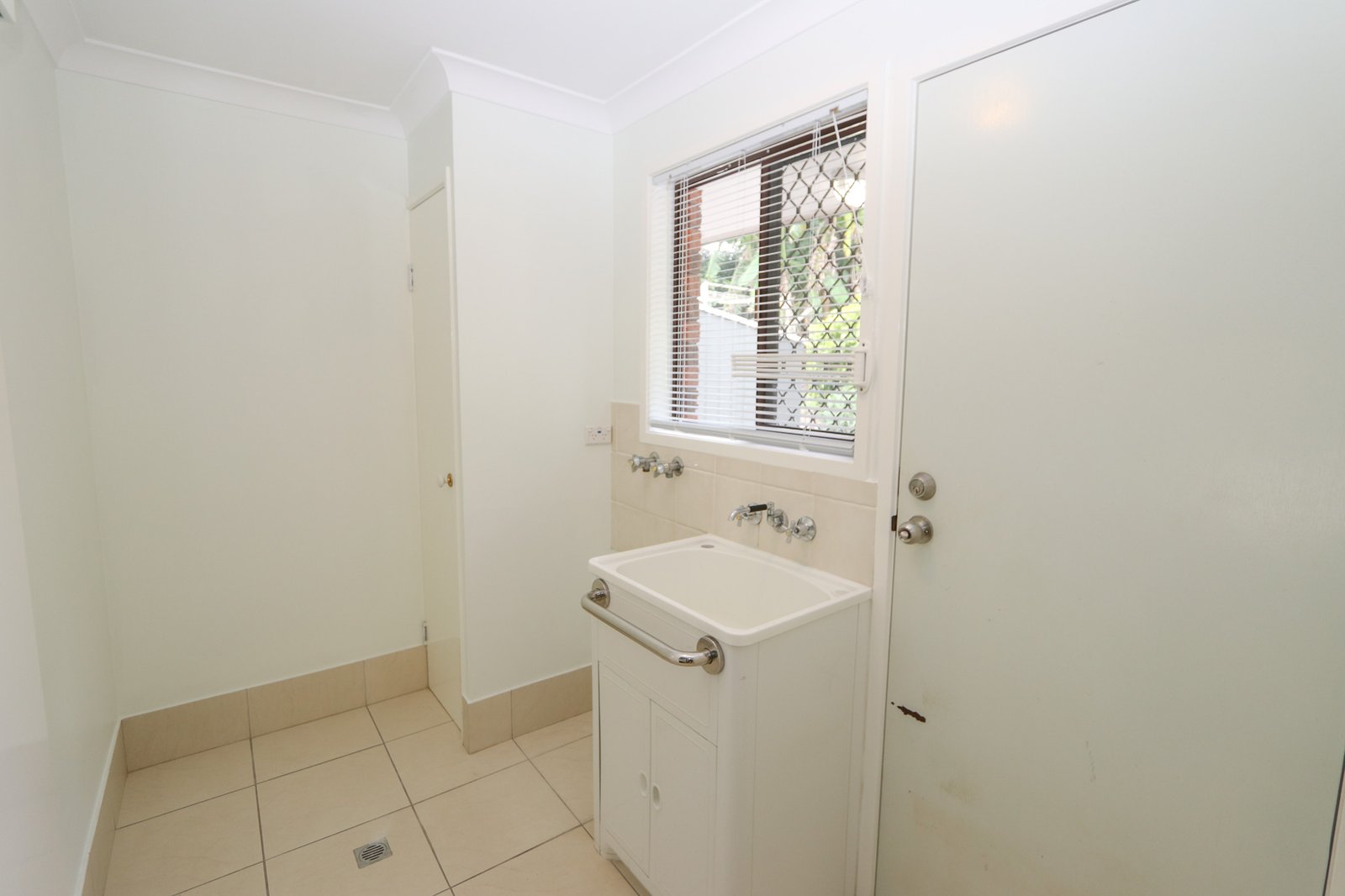 407 Ashmore Road ASHMORE 11
