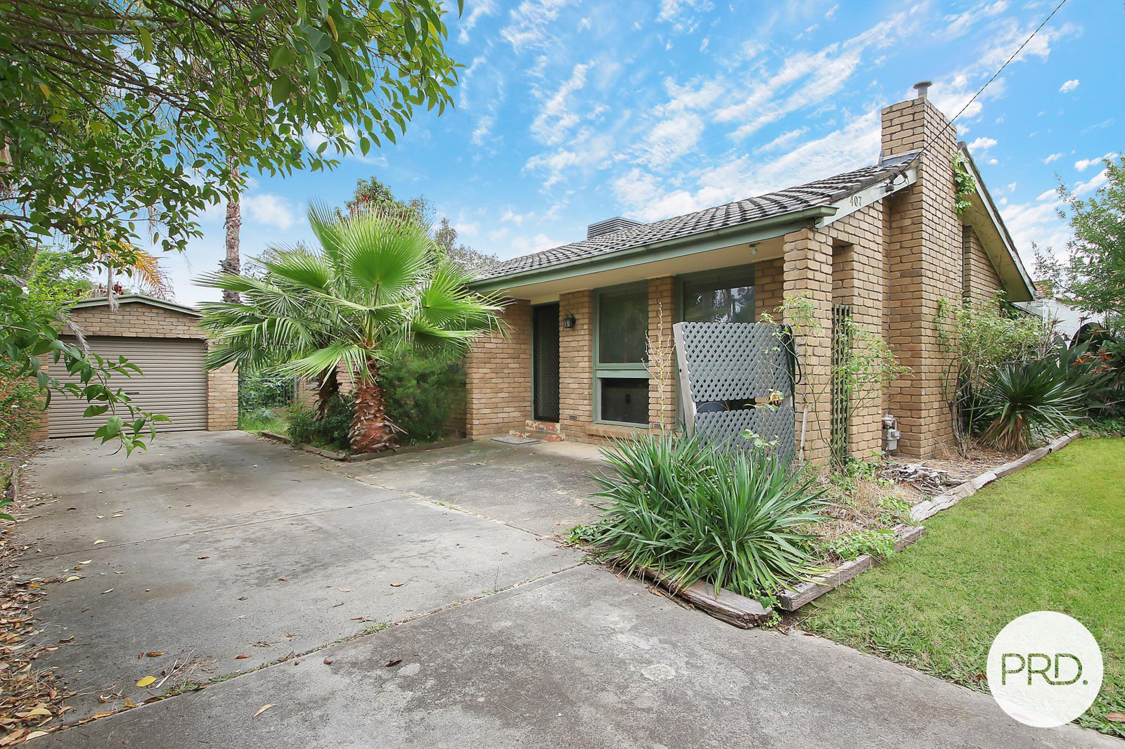 407 Dale Crescent LAVINGTON 1