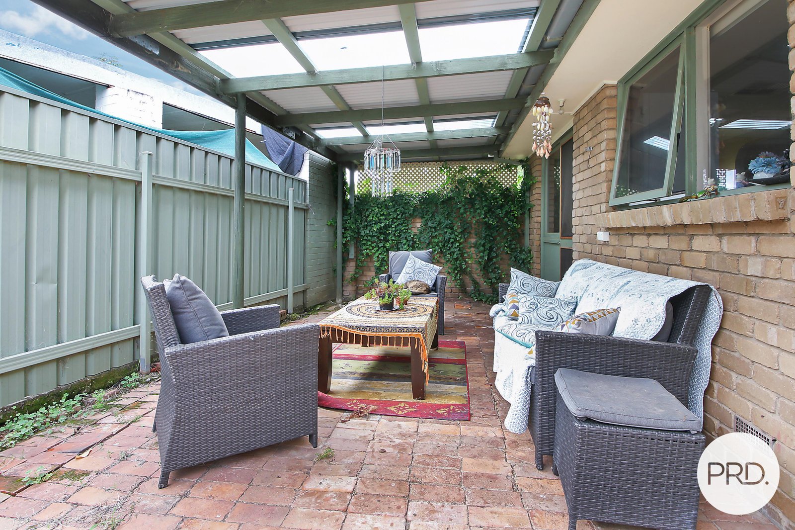 407 Dale Crescent LAVINGTON 7