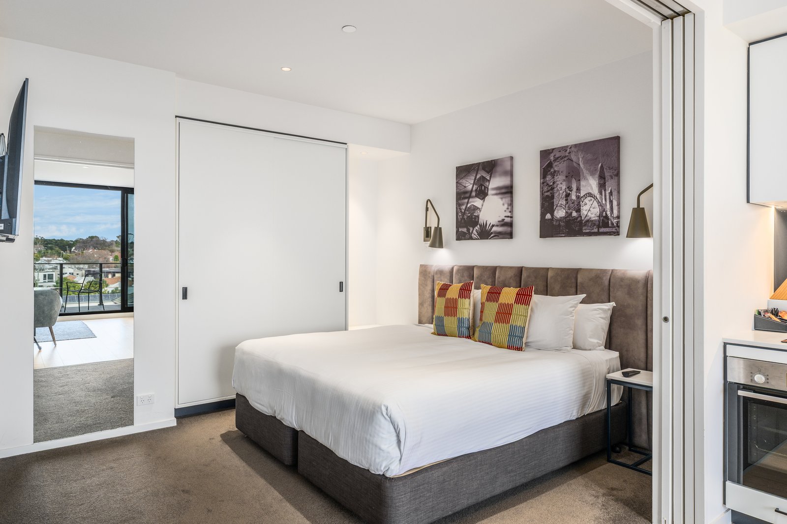 Gallery: 407/10 Bellerine Street