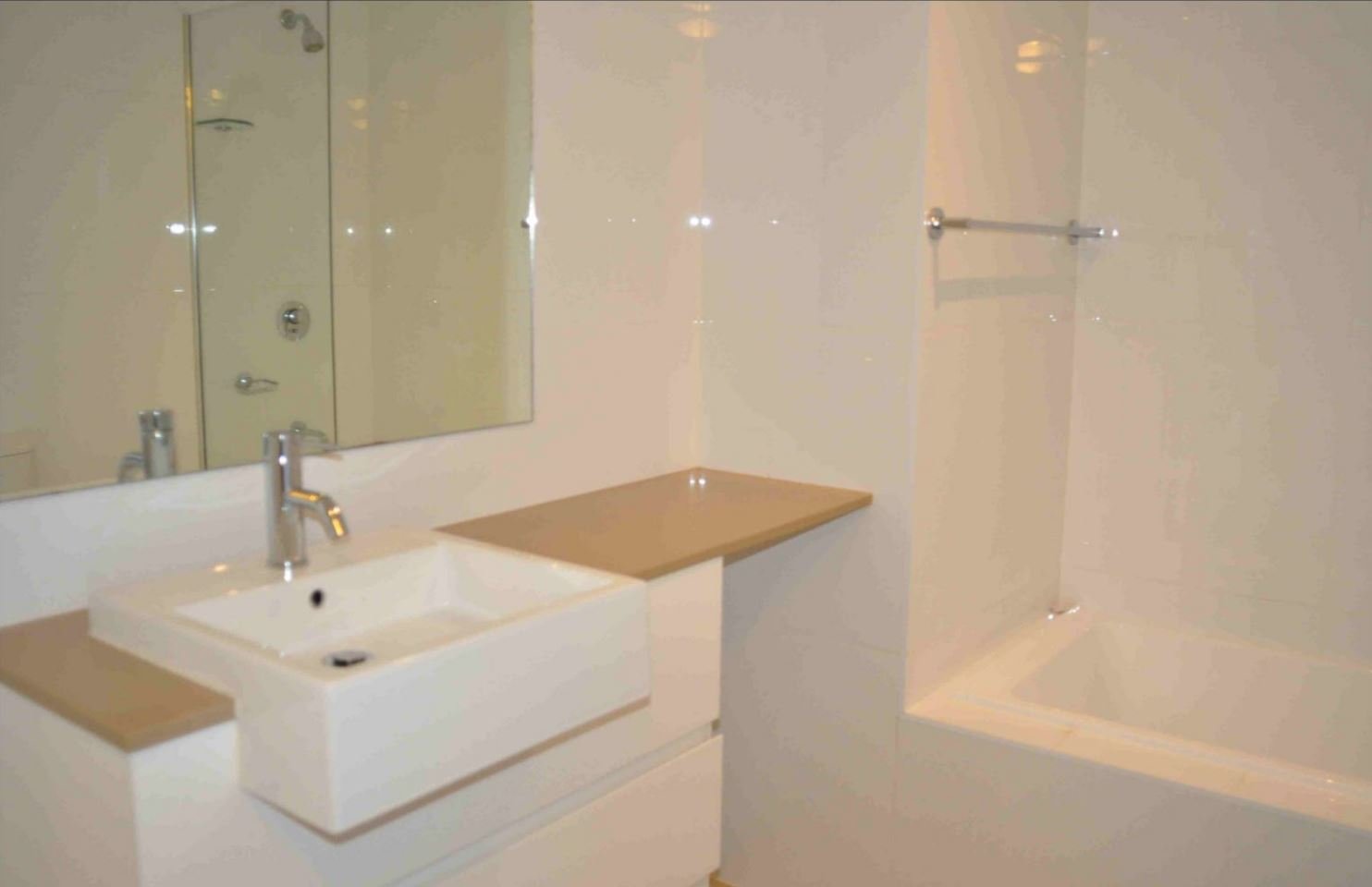 407/12 Brodie Spark Drive WOLLI CREEK 7