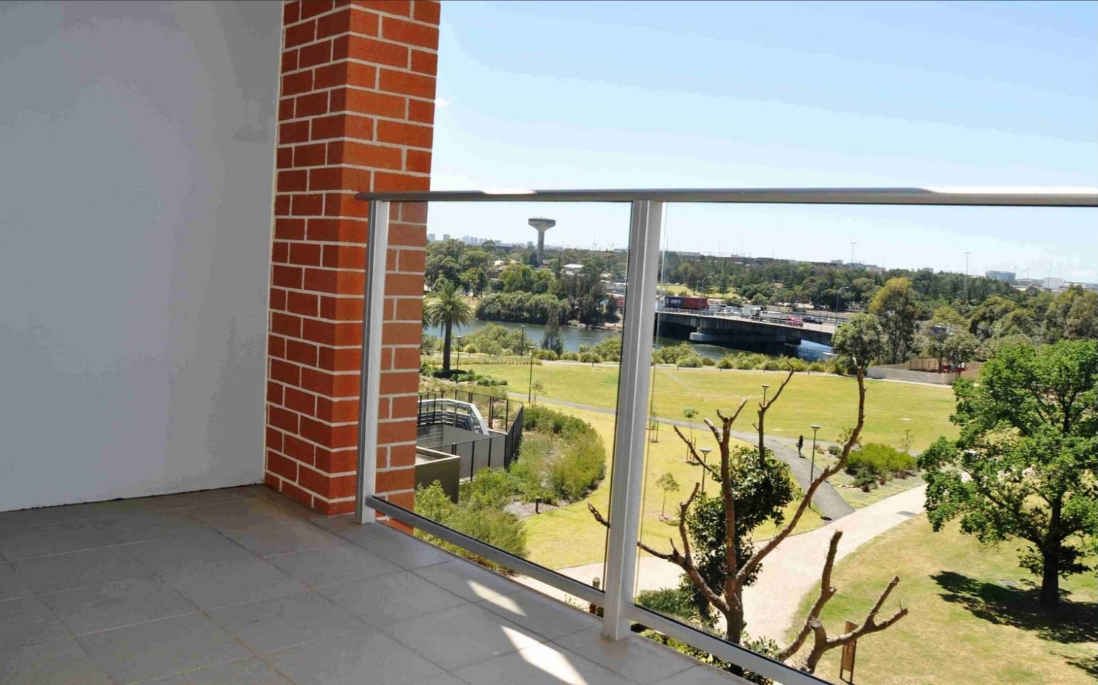 407/12 Brodie Spark Drive WOLLI CREEK 2