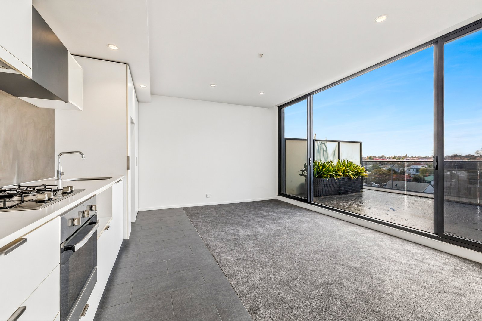 Gallery: 407/19-21 Hanover Street