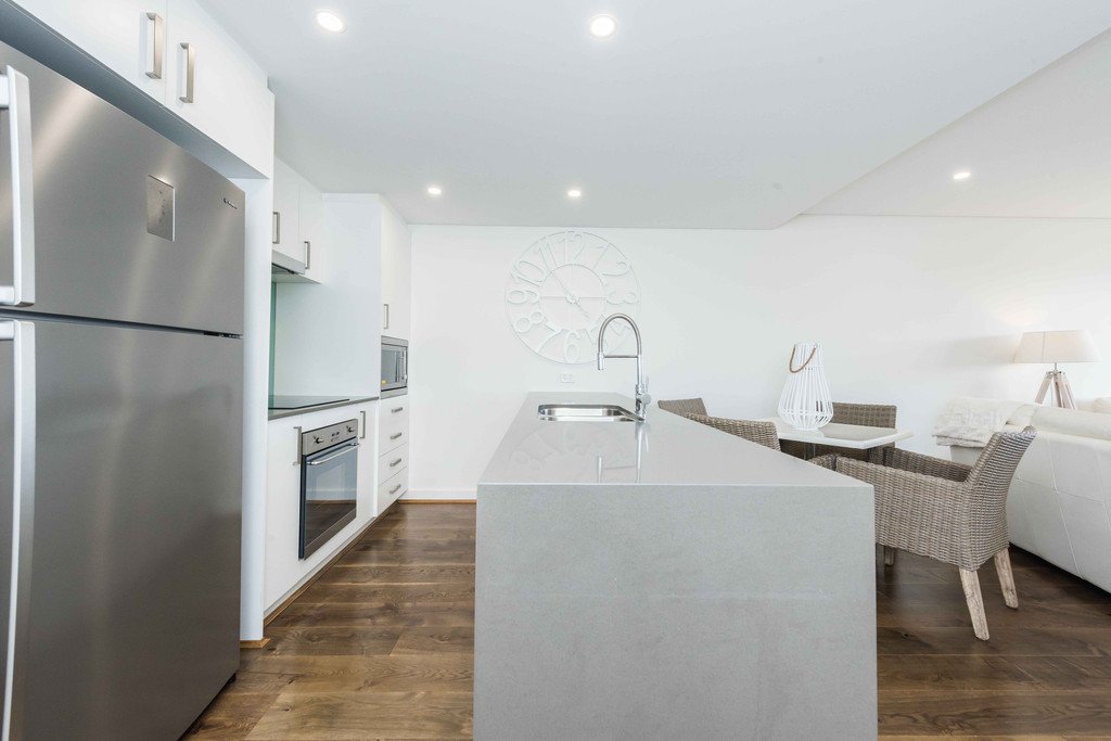 407/4-8 Bullecourt Street SHOAL BAY 2