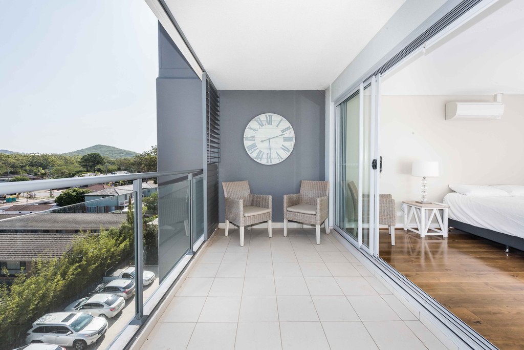 407/4-8 Bullecourt Street SHOAL BAY 9
