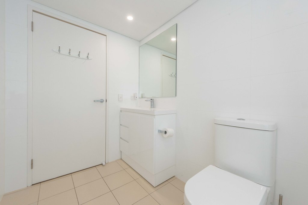407/4-8 Bullecourt Street SHOAL BAY 15