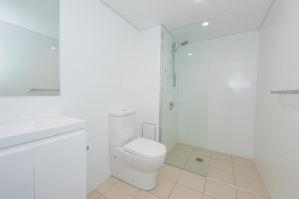 407/4-8 Bullecourt Street SHOAL BAY 16