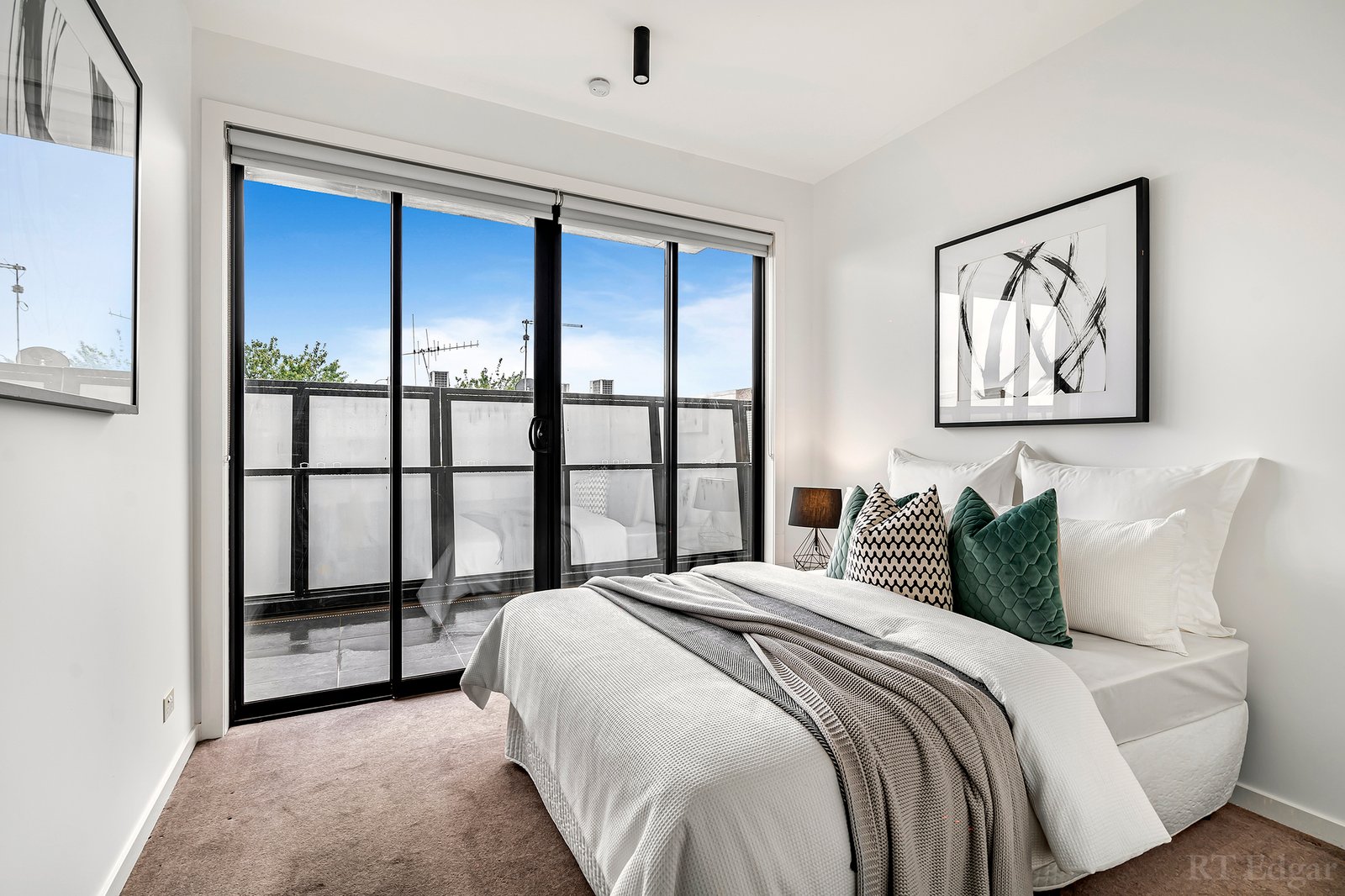 Real Estate and Property in 407/58 Queens Parade, Fitzroy North, VIC