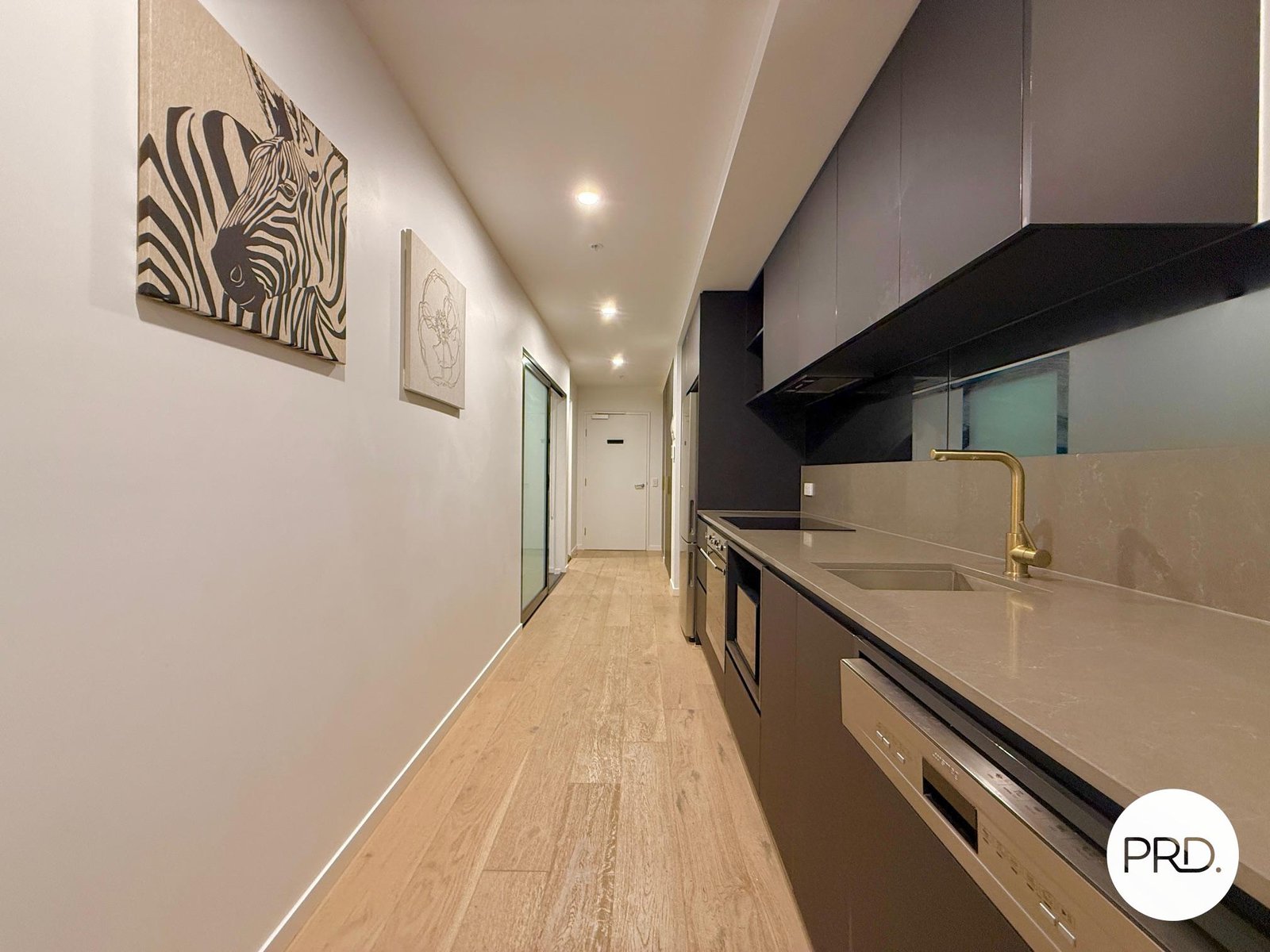 407/81 Cooyong Street REID 3