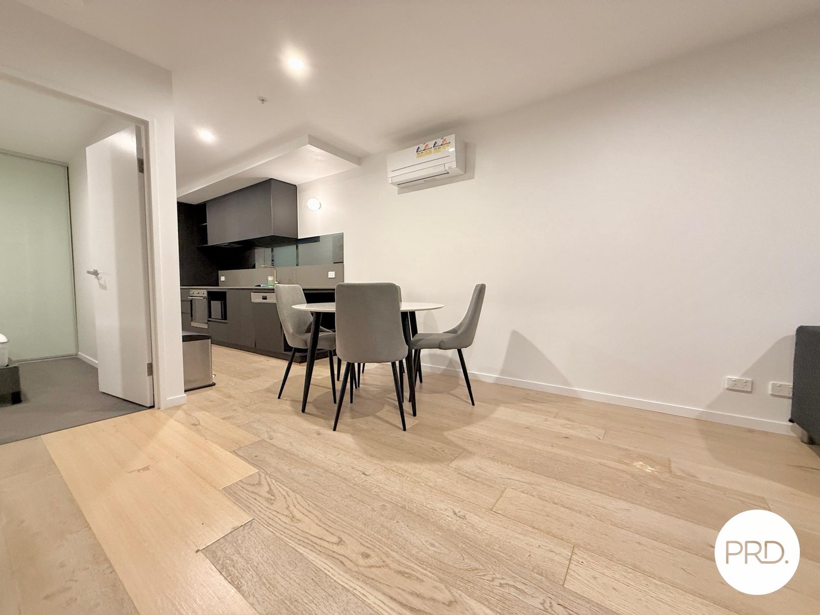 407/81 Cooyong Street REID 5