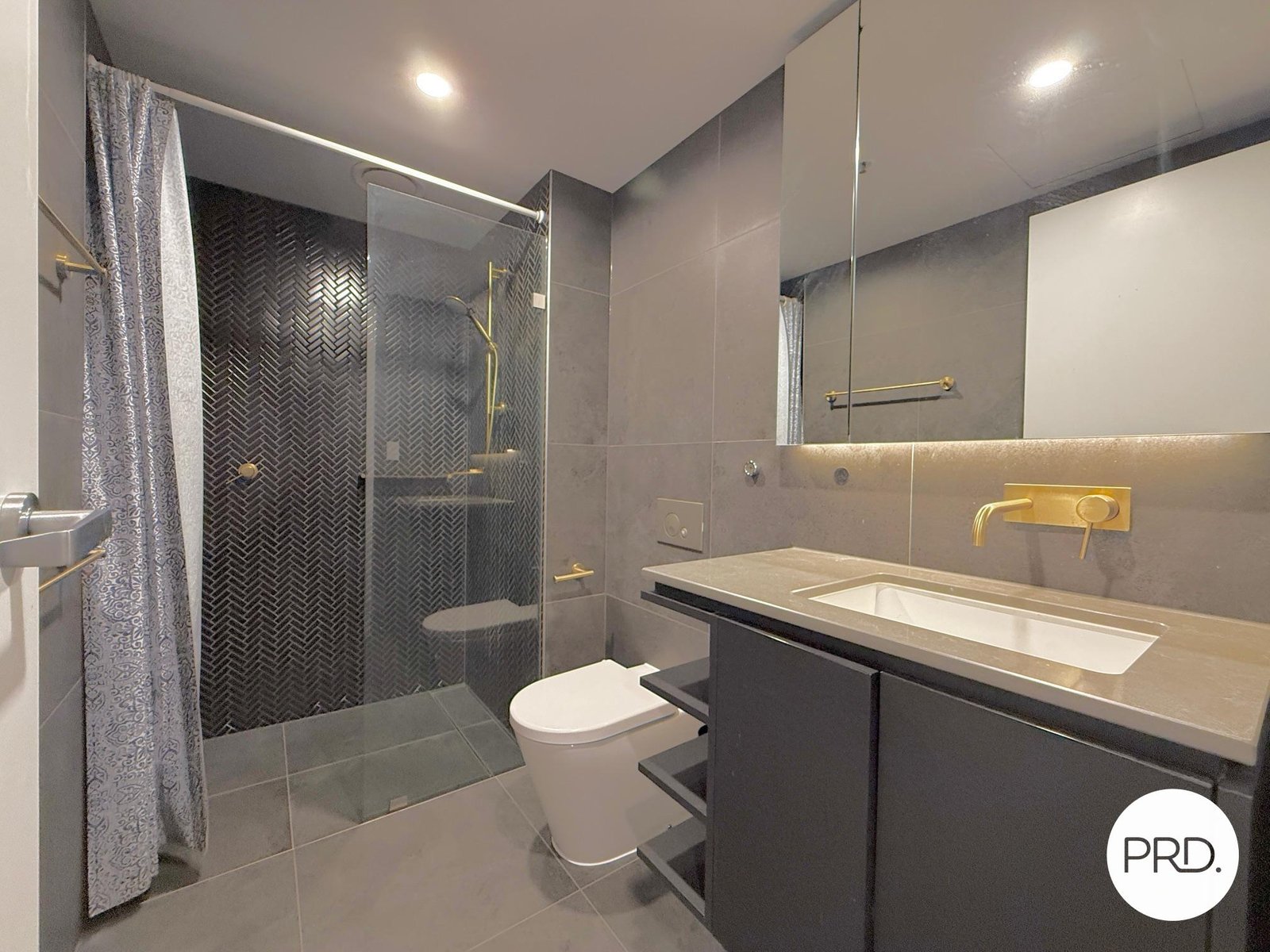 407/81 Cooyong Street REID 8