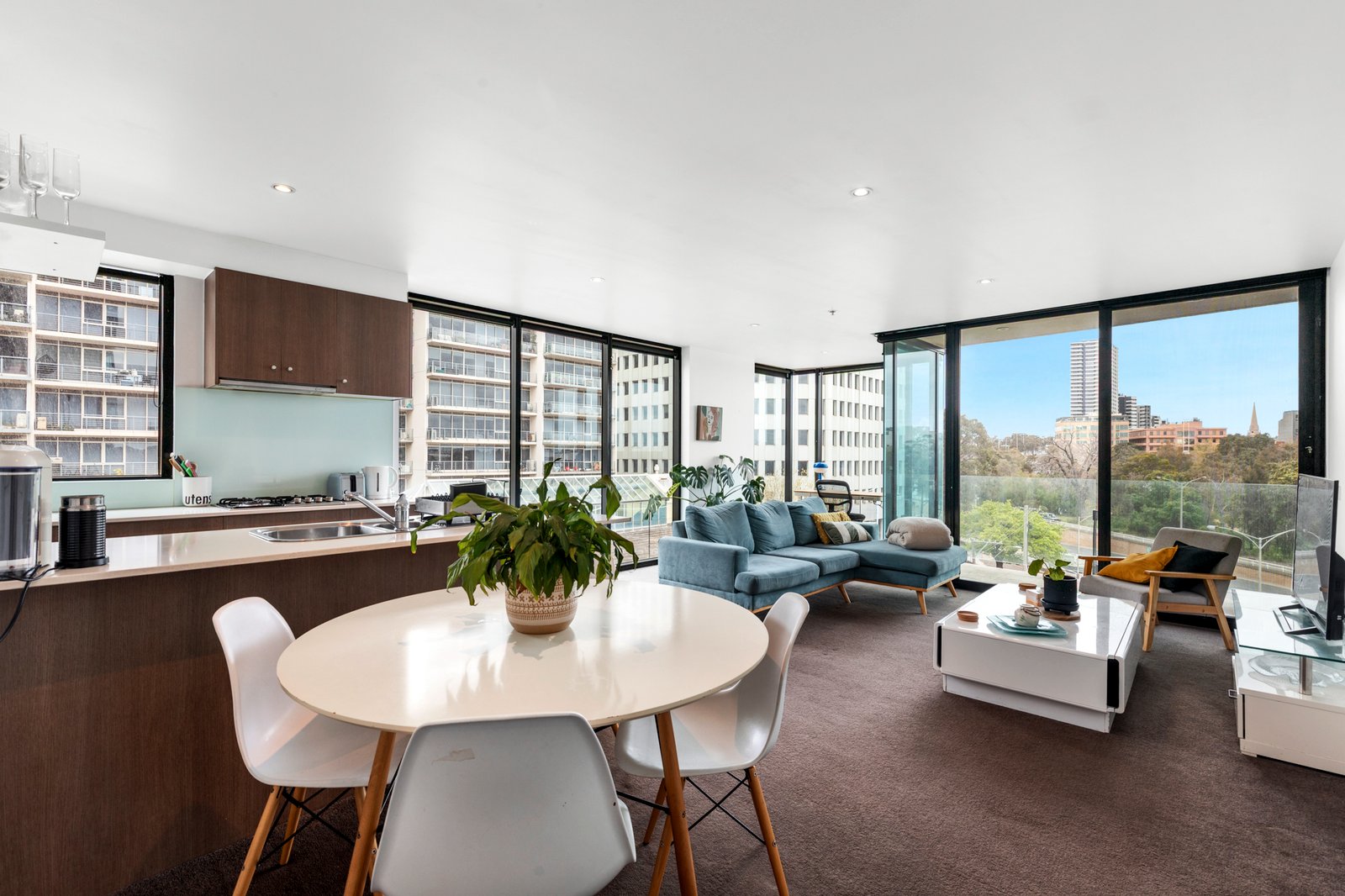 Gallery: 407/83 Queens Road