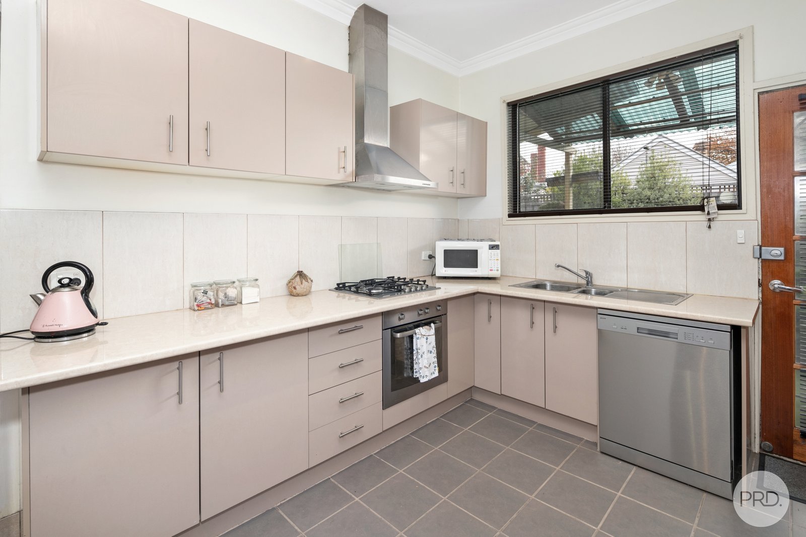 408 Armstrong St South BALLARAT CENTRAL 7