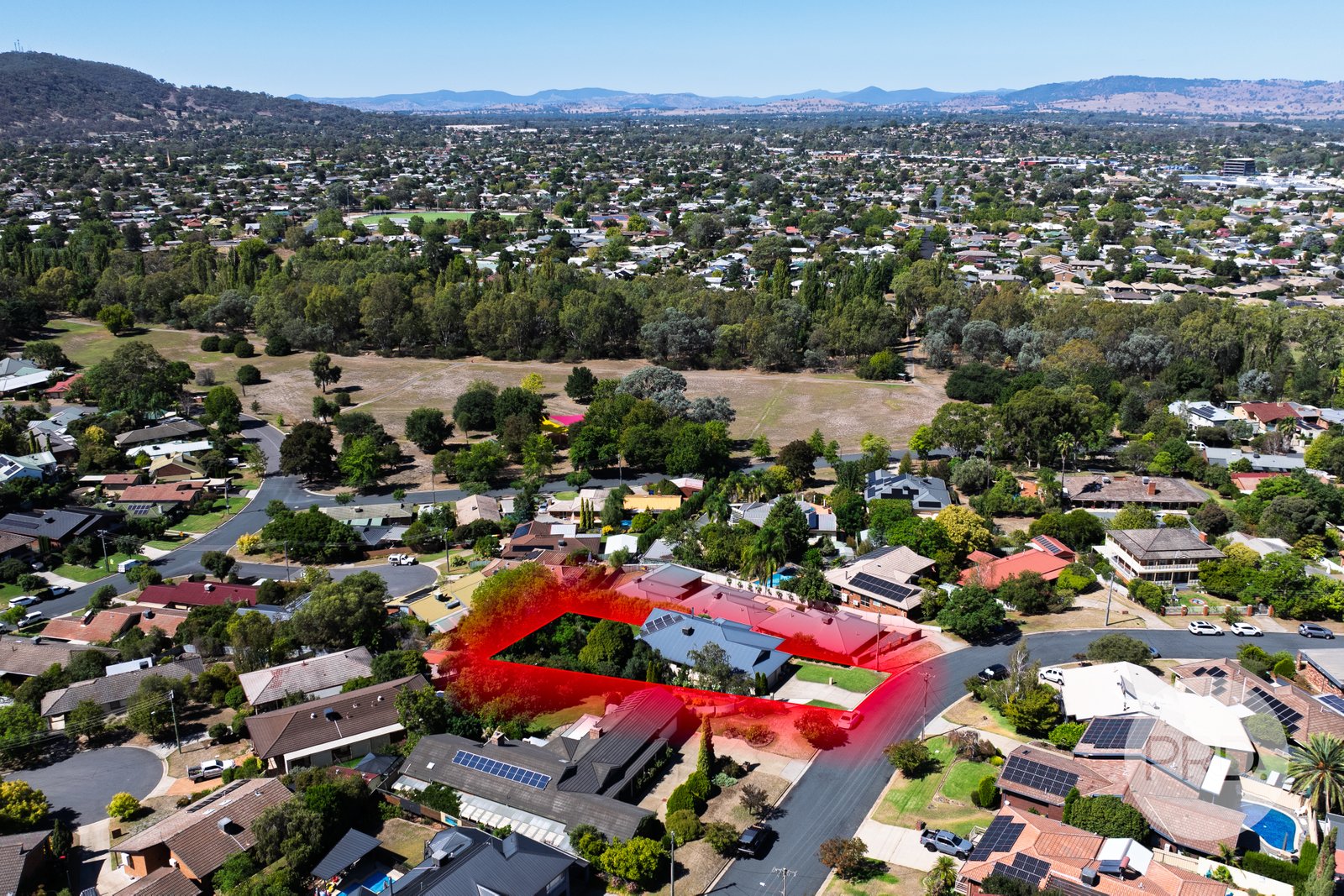 408 Halehaven Crescent LAVINGTON 2