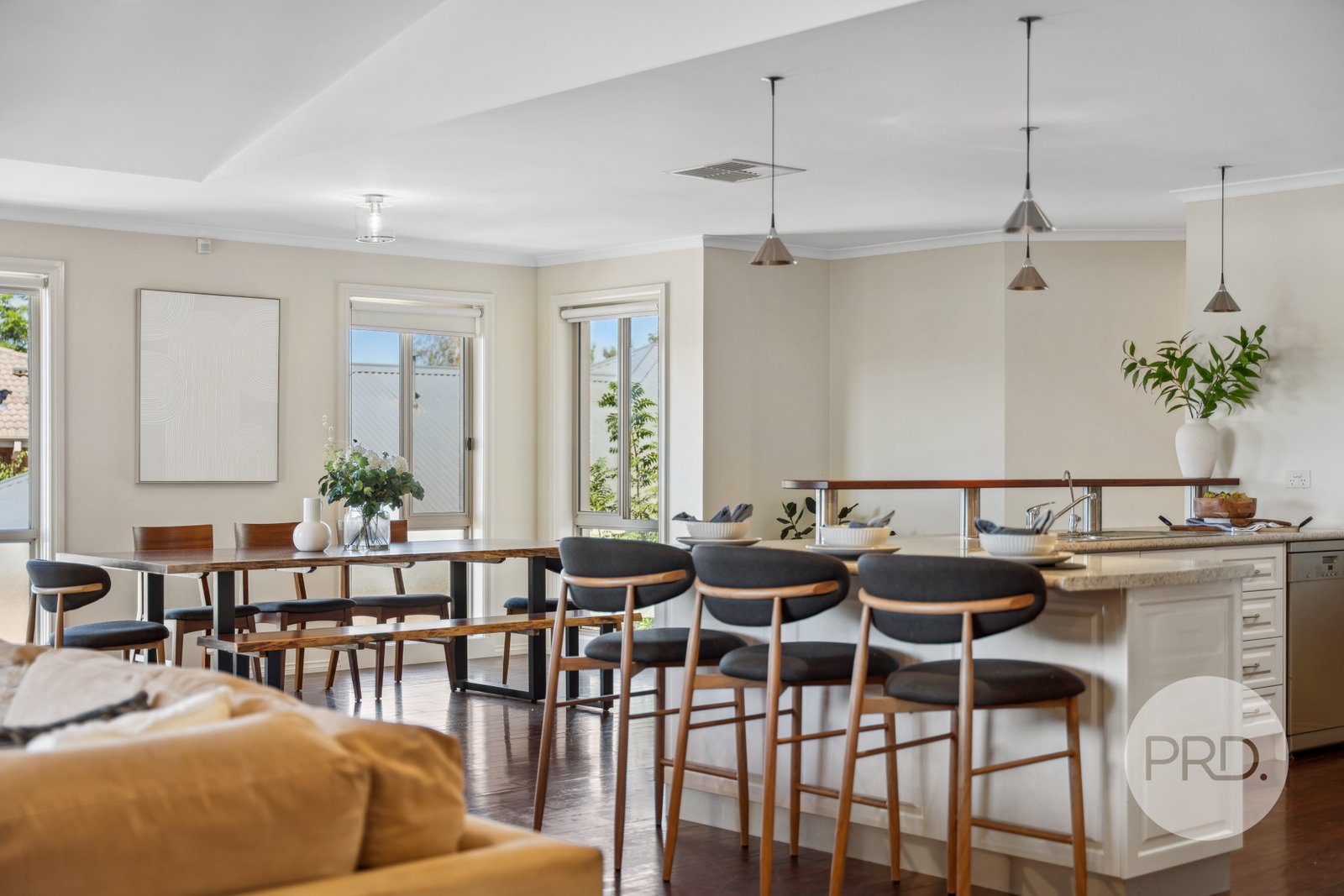 408 Halehaven Crescent LAVINGTON 10