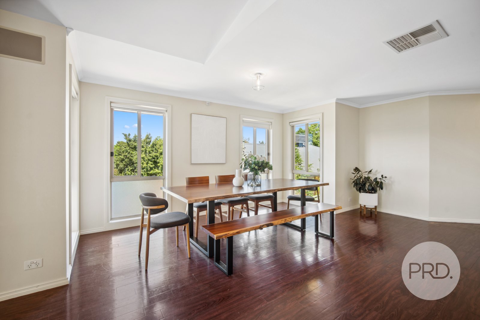 408 Halehaven Crescent LAVINGTON 11