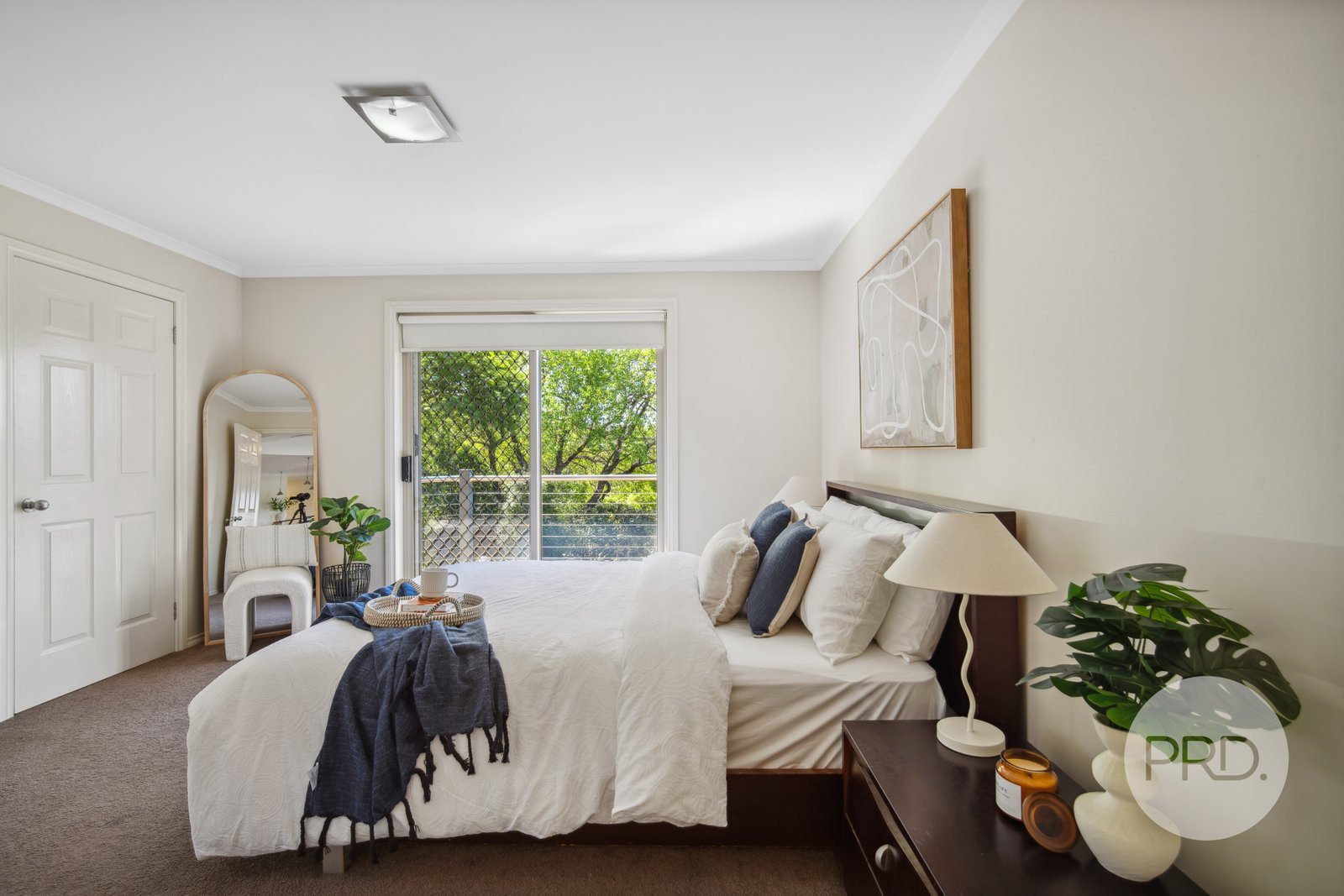 408 Halehaven Crescent LAVINGTON 17