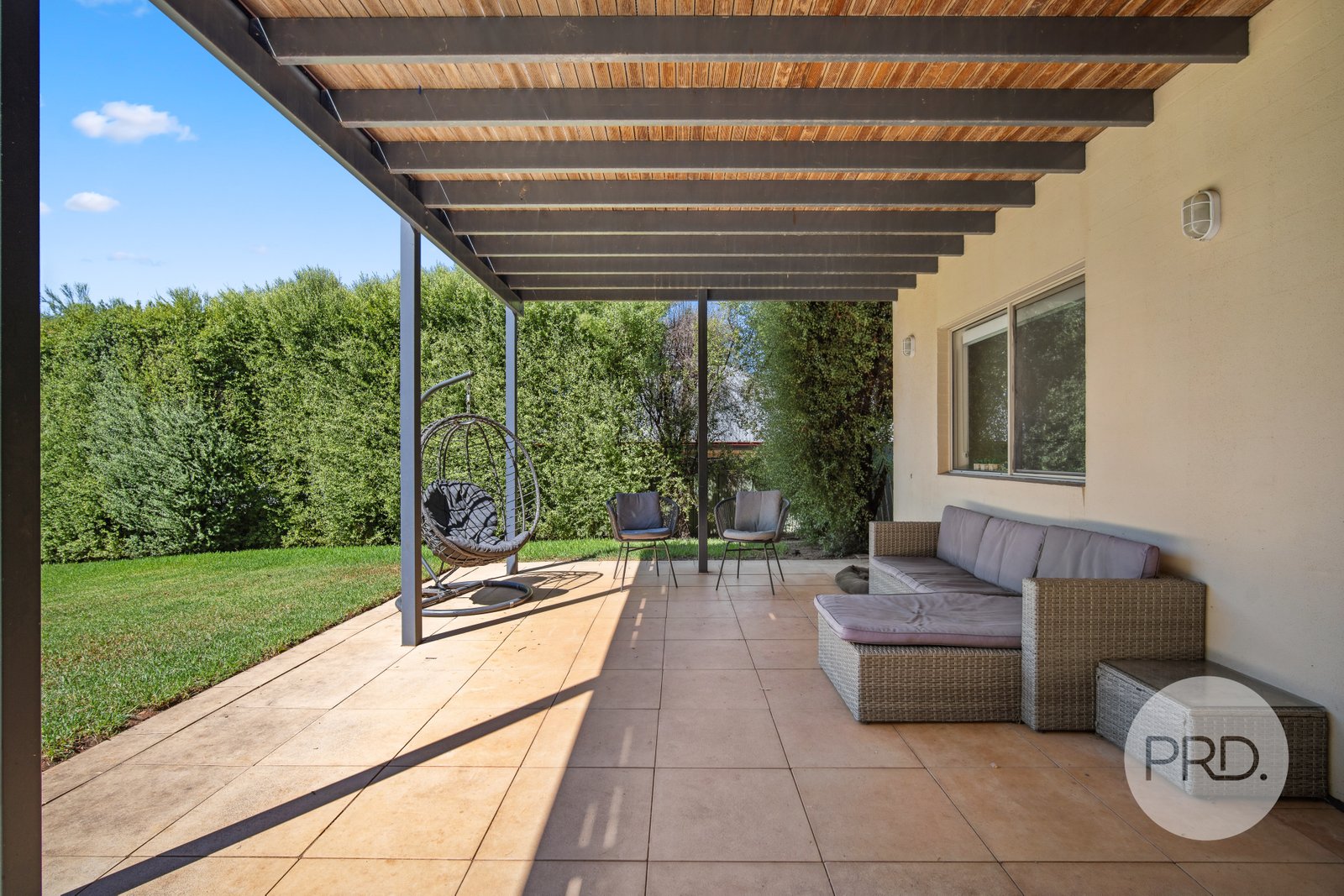 408 Halehaven Crescent LAVINGTON 31