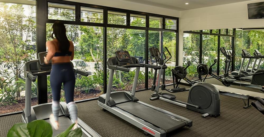 4080/21 Ross Street BENOWA 14