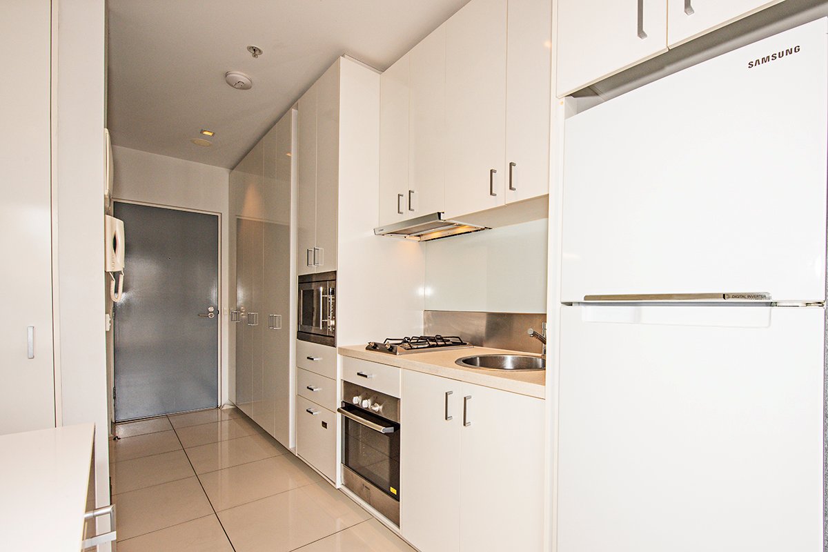 Gallery: 408/153B High Street