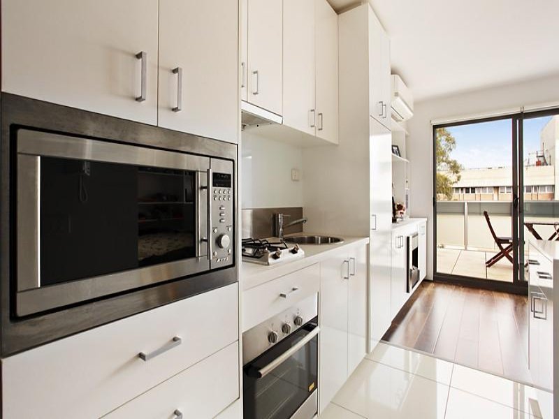 Gallery: 408/153B High Street
