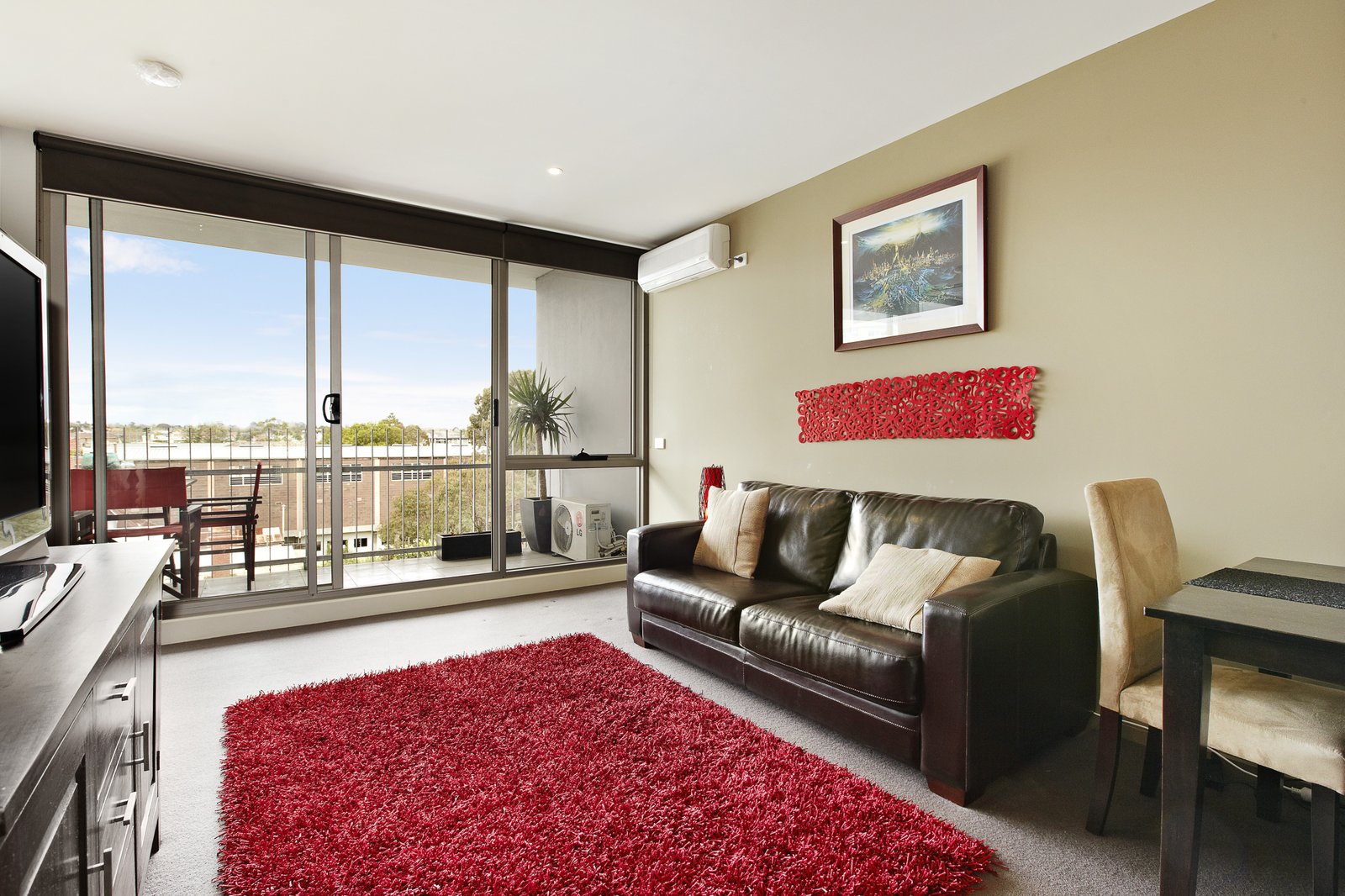 Gallery: 408/163 Inkerman Street