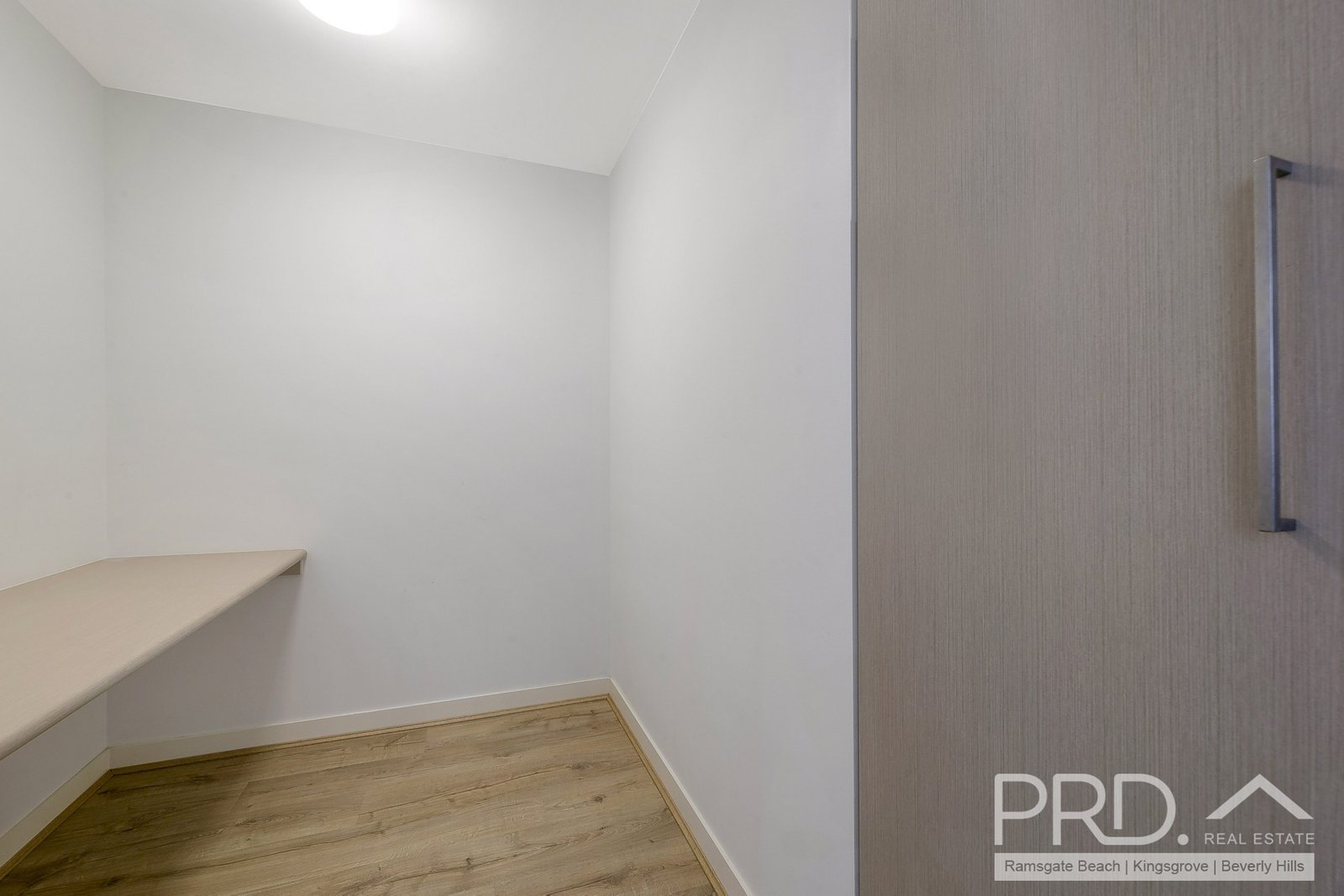 408/2 Mackinder Street CAMPSIE 7