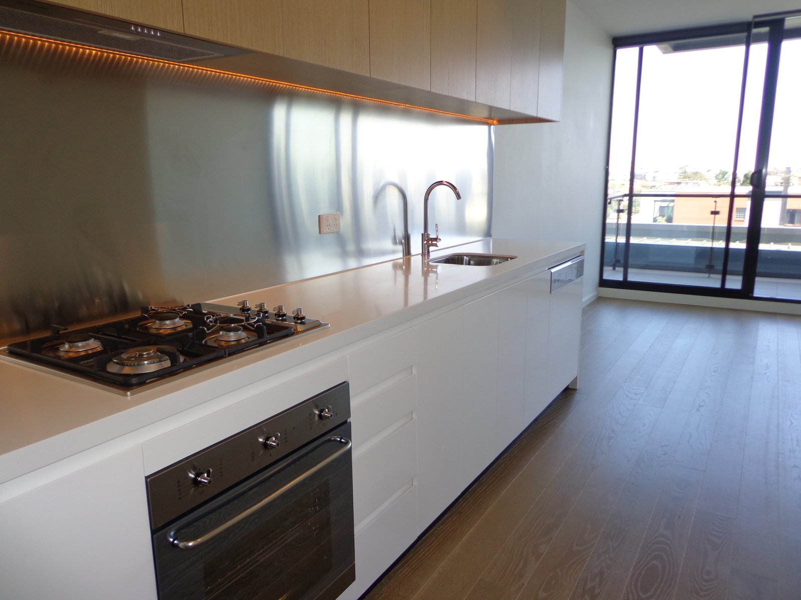 Gallery: 408/200 Lygon Street