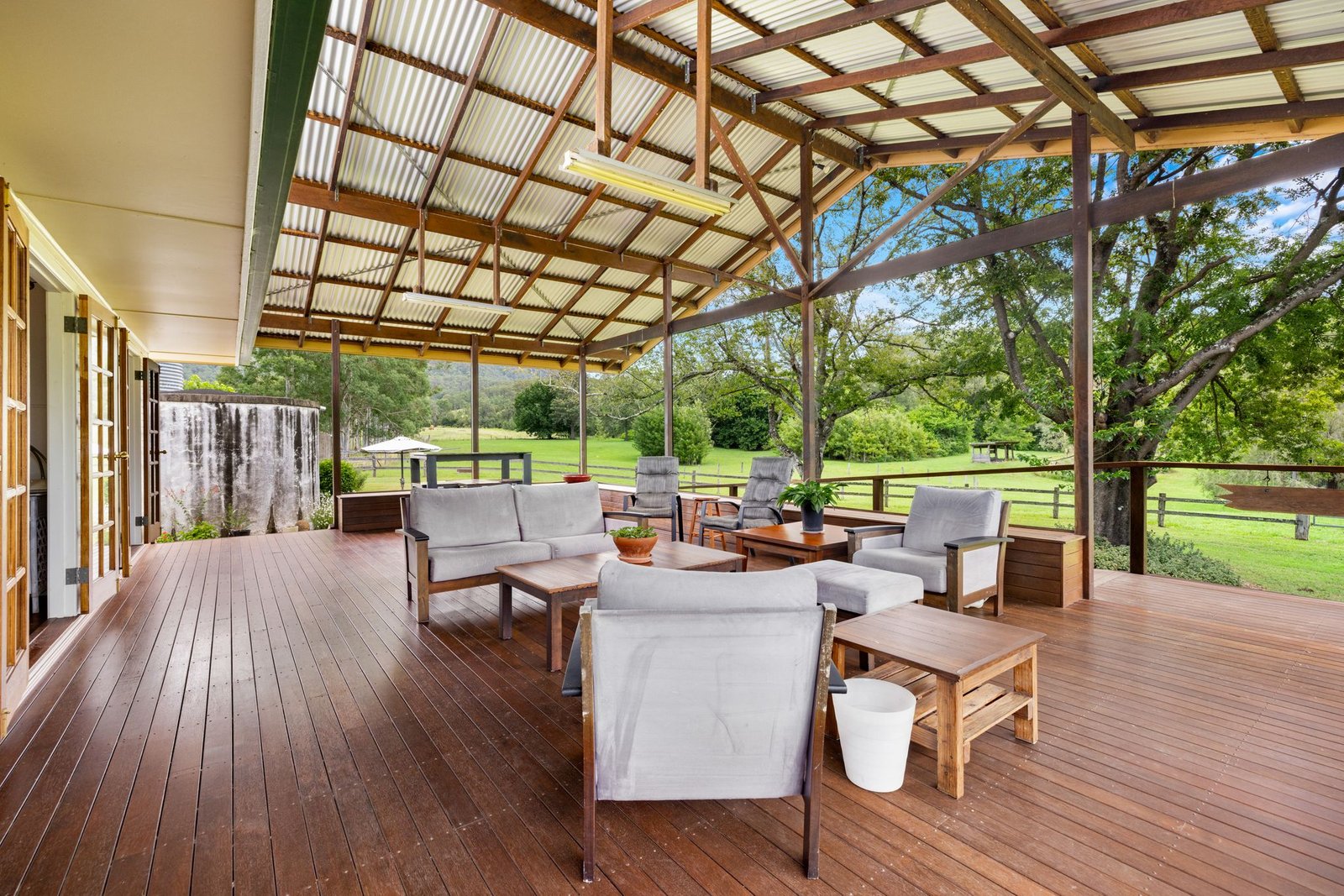 4083 Summerland Way UNUMGAR 16