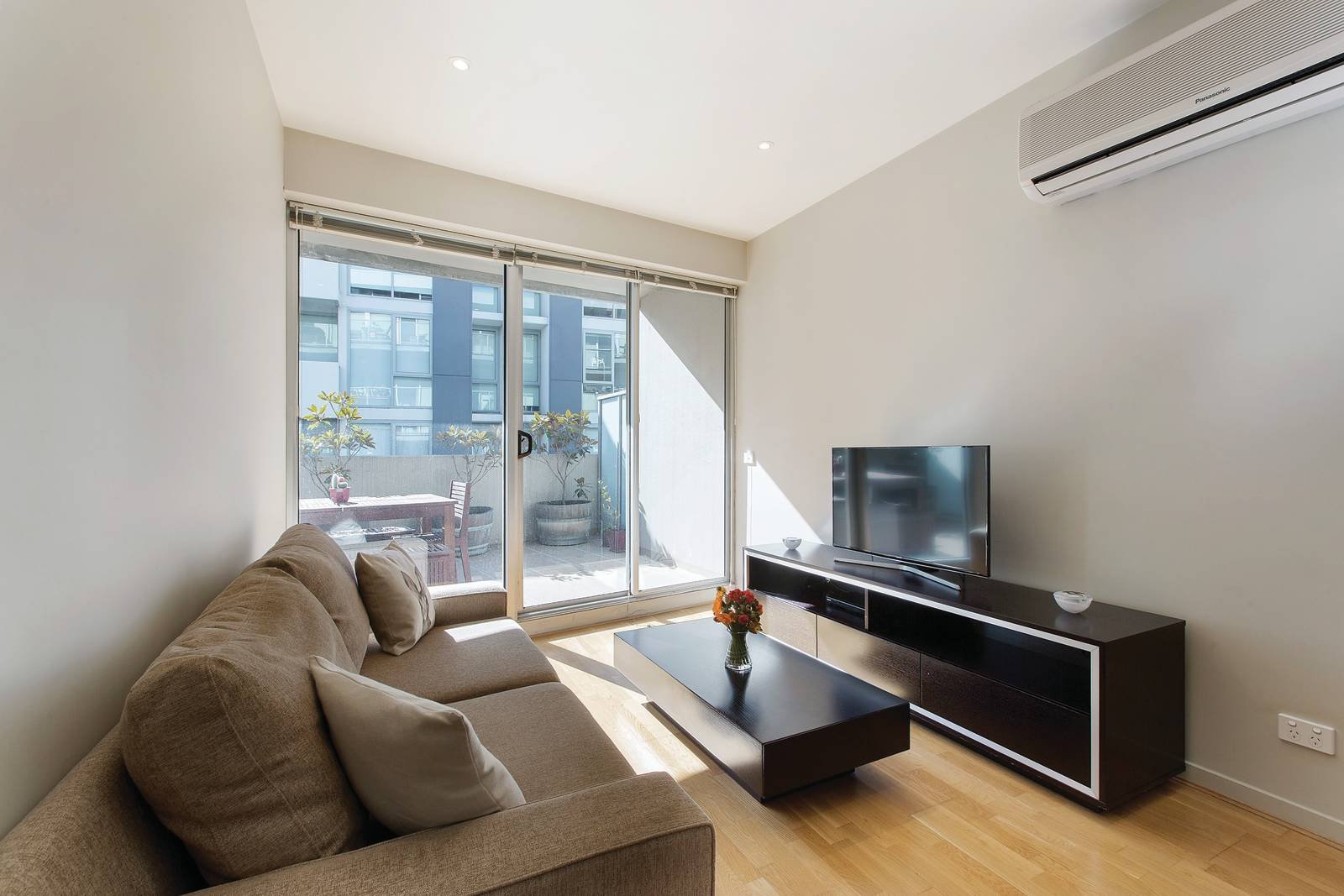 408/54 Nott Street, Port Melbourne, VIC