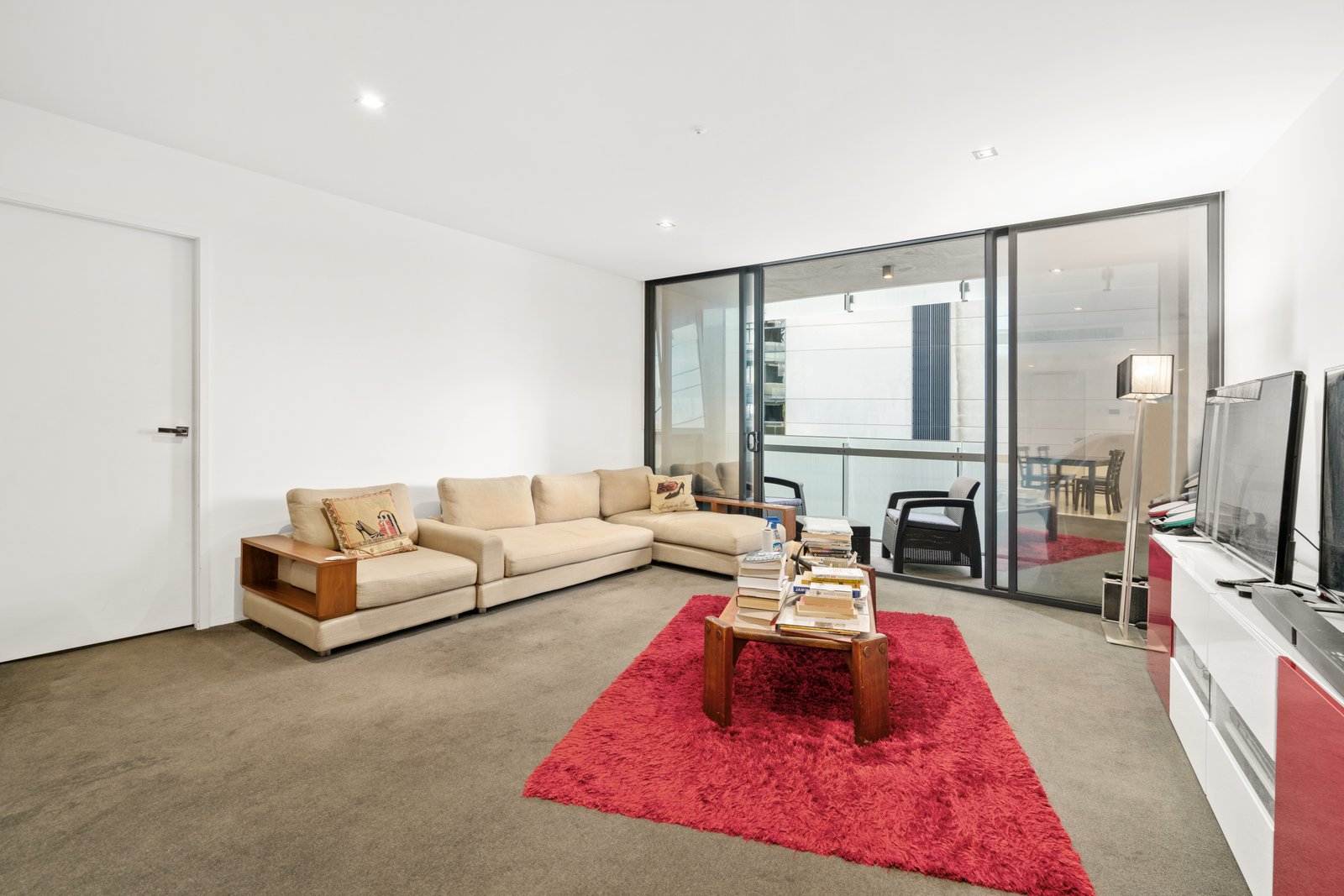 Gallery: 408/576-578 St Kilda Road