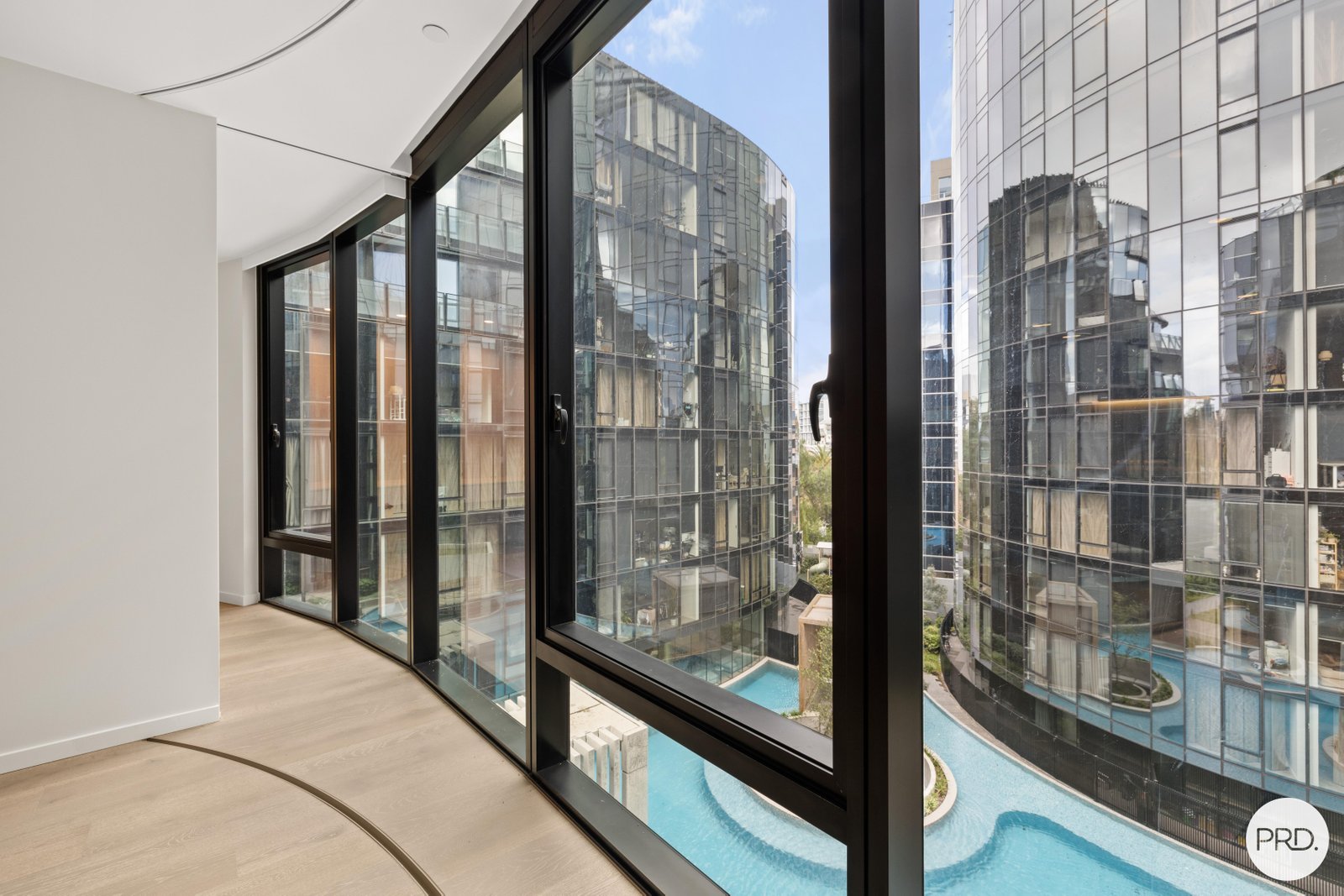 408/601-605 St Kilda Road MELBOURNE 3