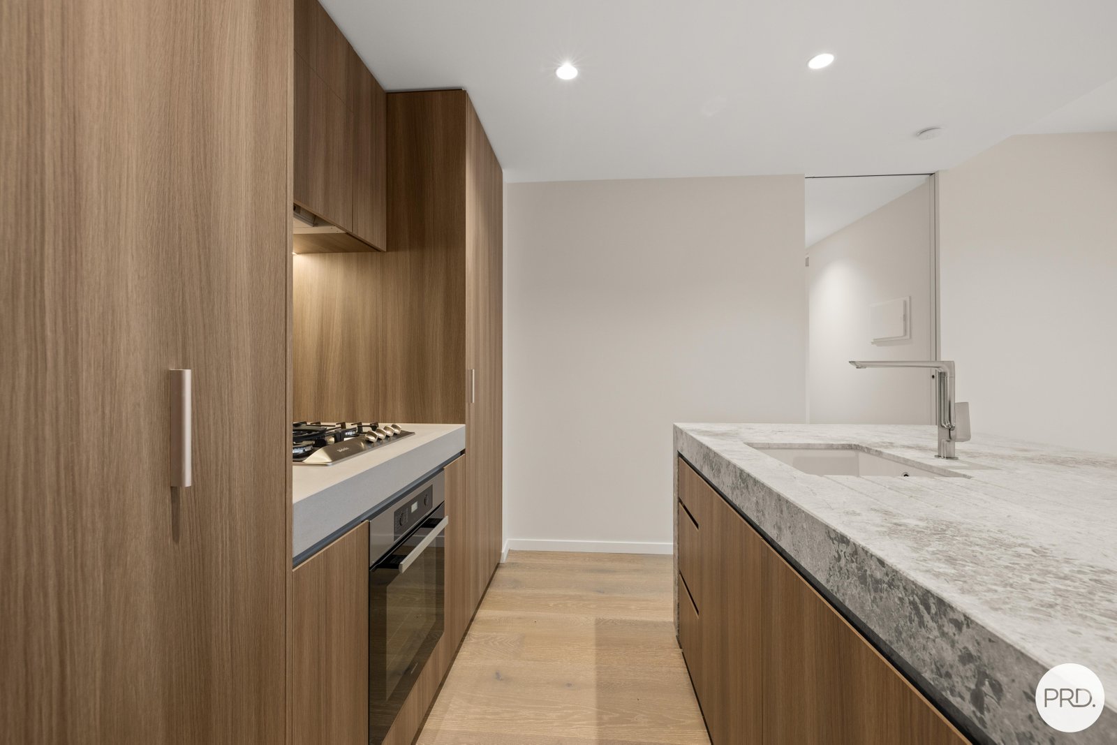 408/601-605 St Kilda Road MELBOURNE 4