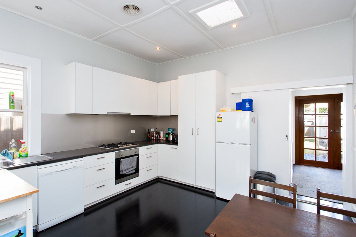 Gallery: 408a Ripon Street South