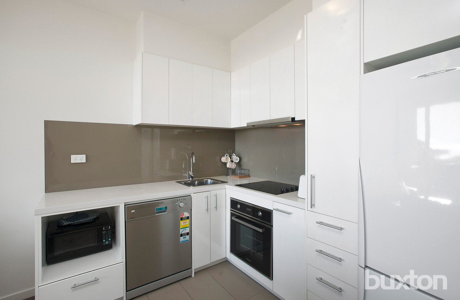 Gallery: 408B/1142 Nepean Highway