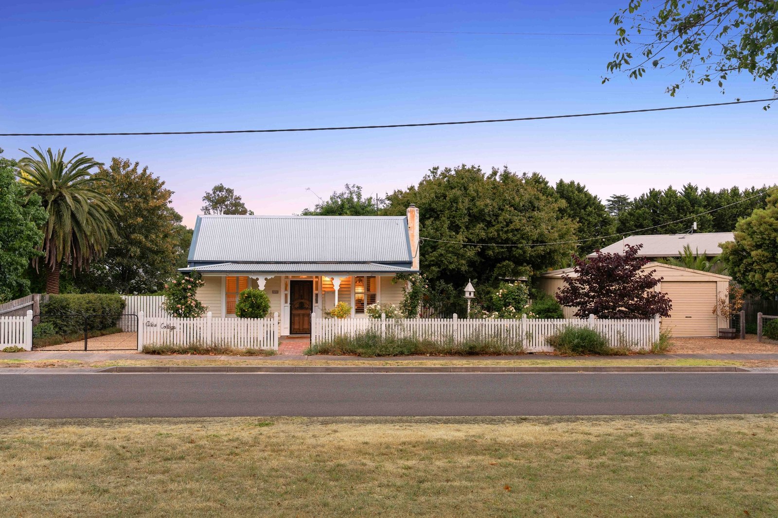Gallery: 409-411 High Street
