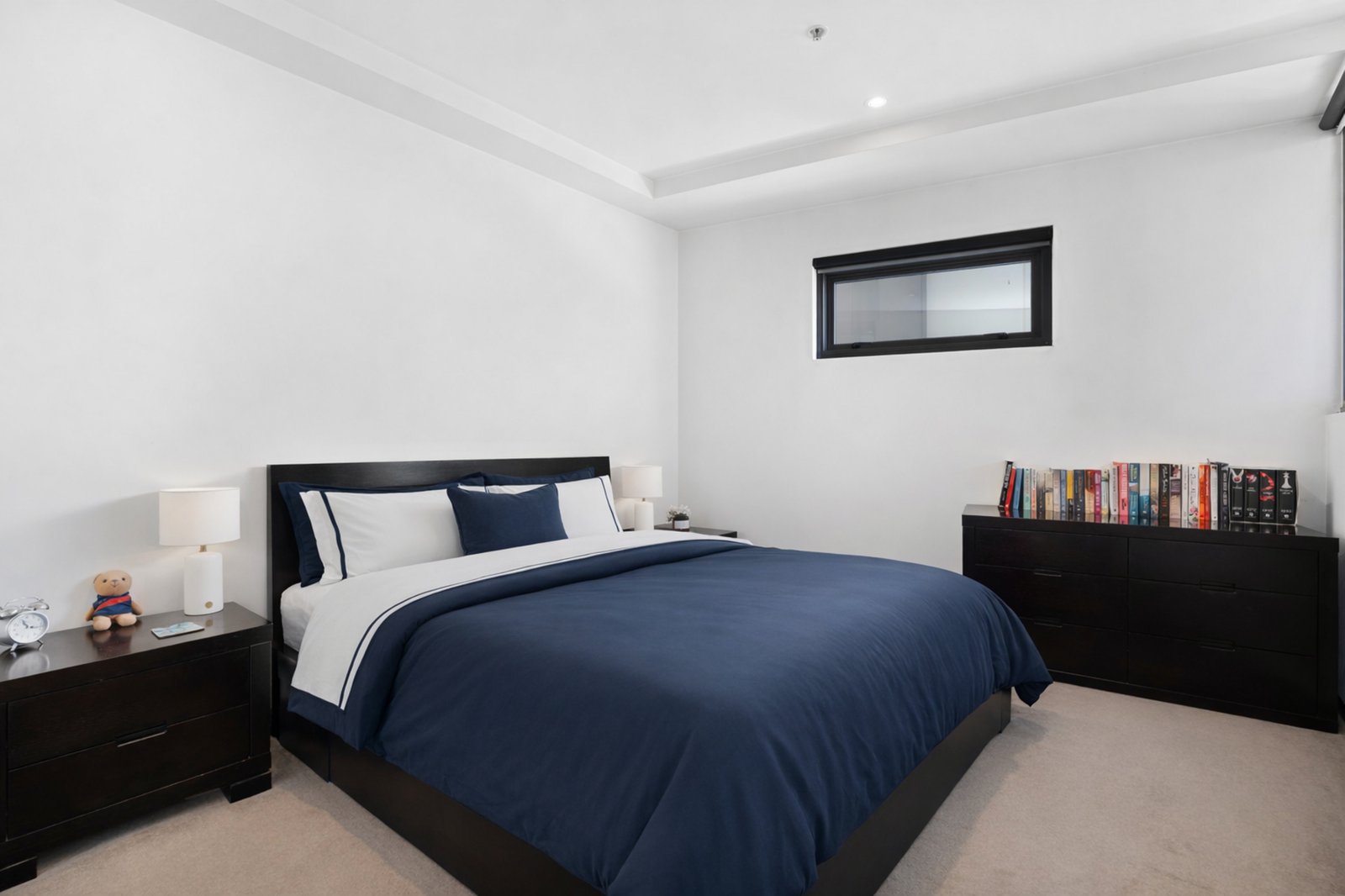 Gallery: 409/105 Nott Street