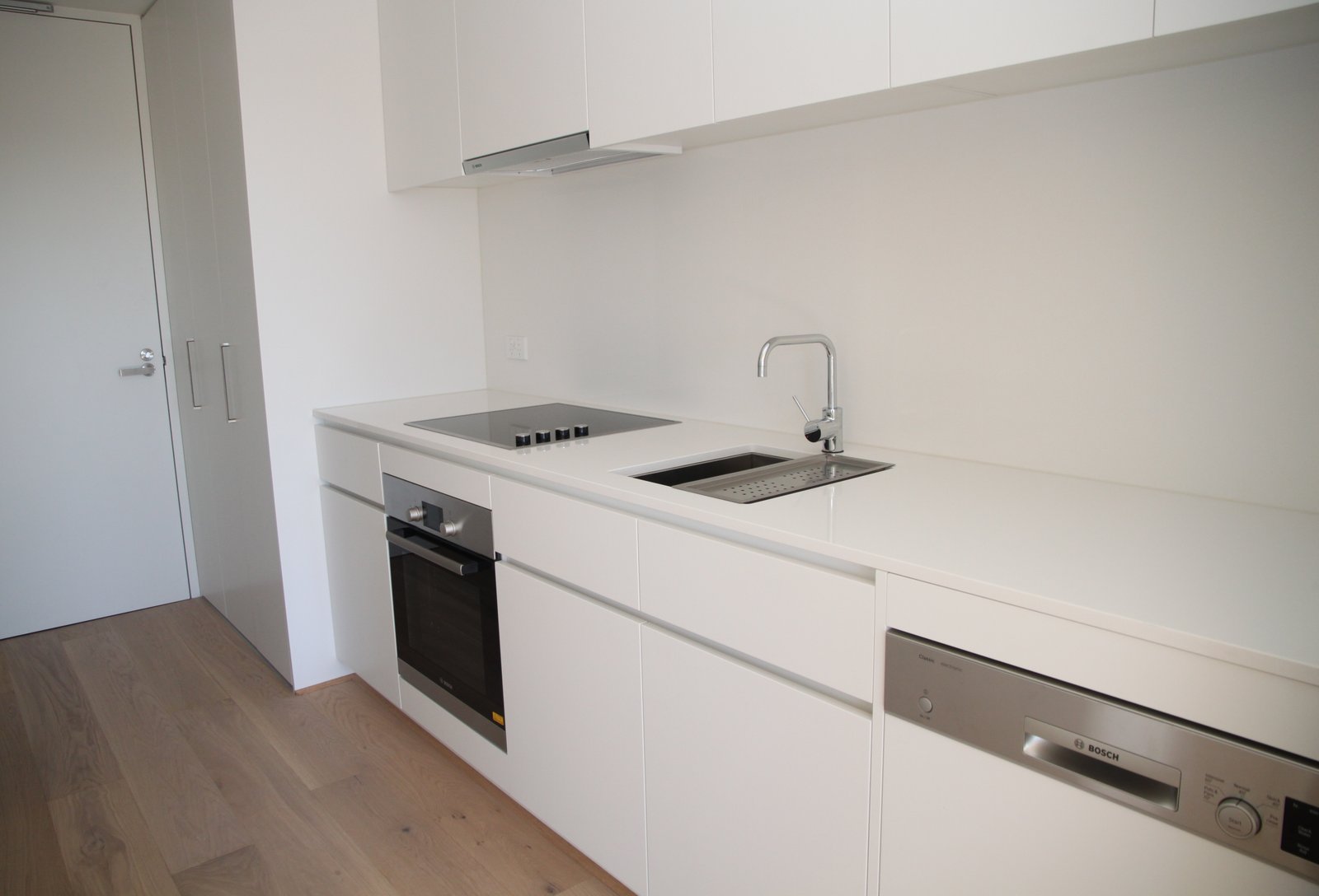Gallery: 409/11-15 Wellington Street