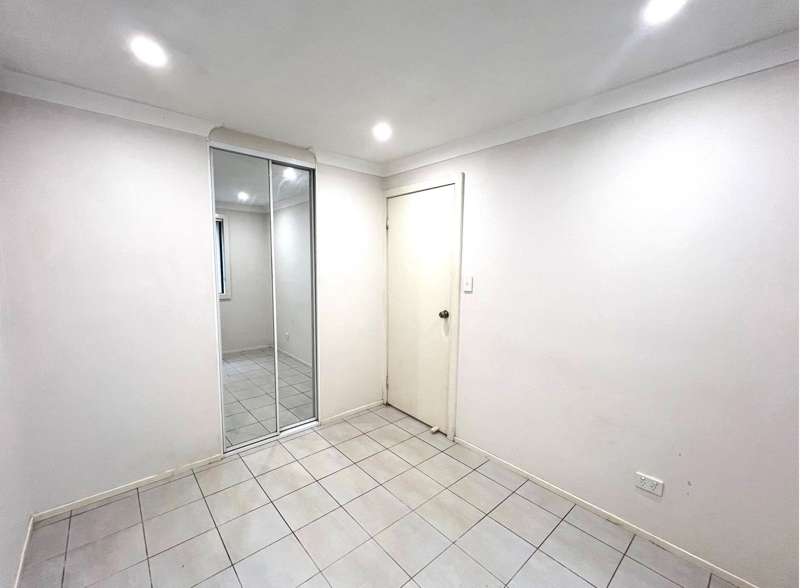 40A Bowns Road KOGARAH 4