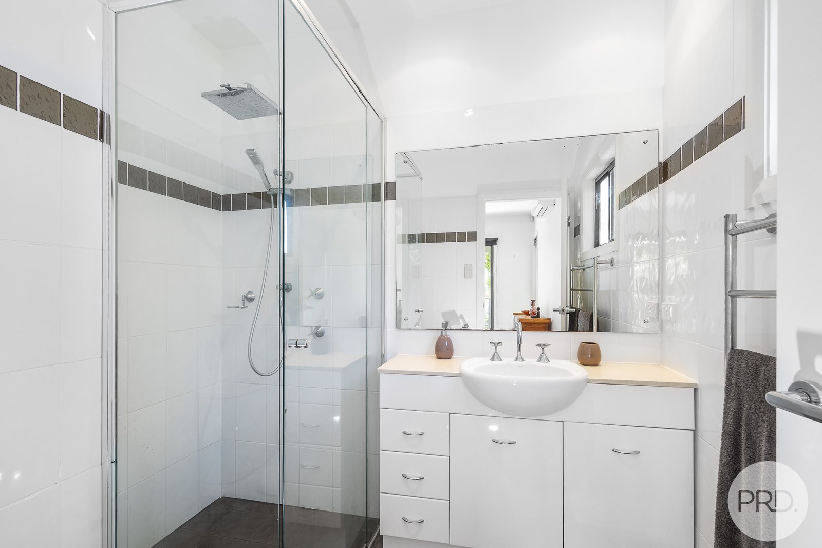 40A Kanangra Avenue CORLETTE 19