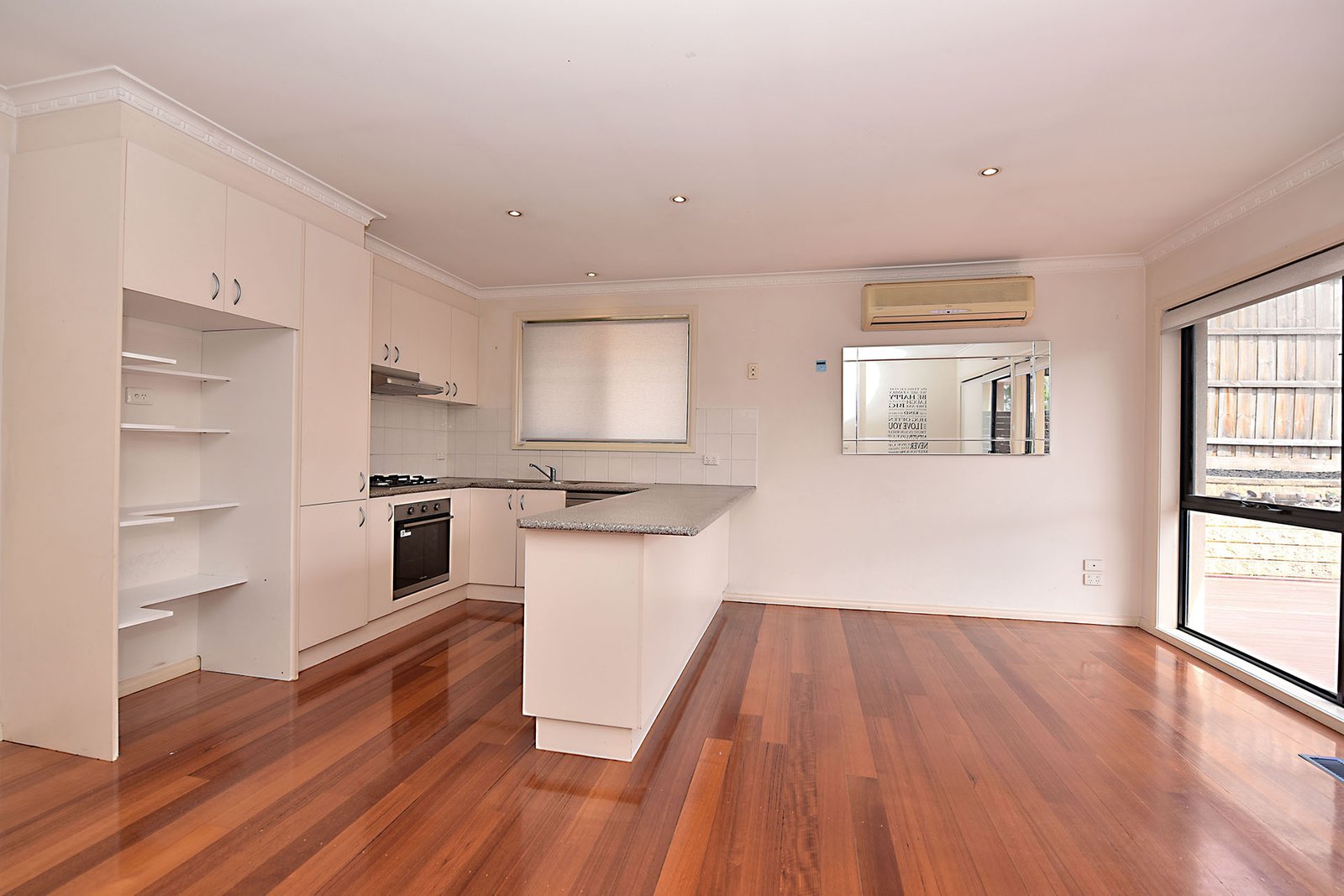 Gallery: 40A Lower Dandenong Road